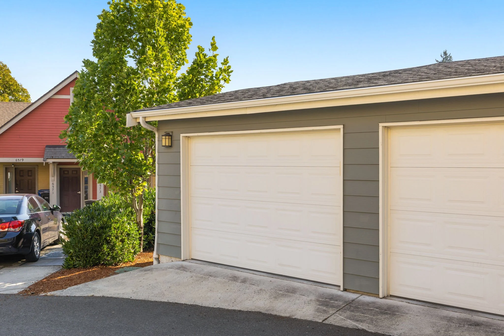 30-web-or-mls-3012-sw-holly-st.jpg