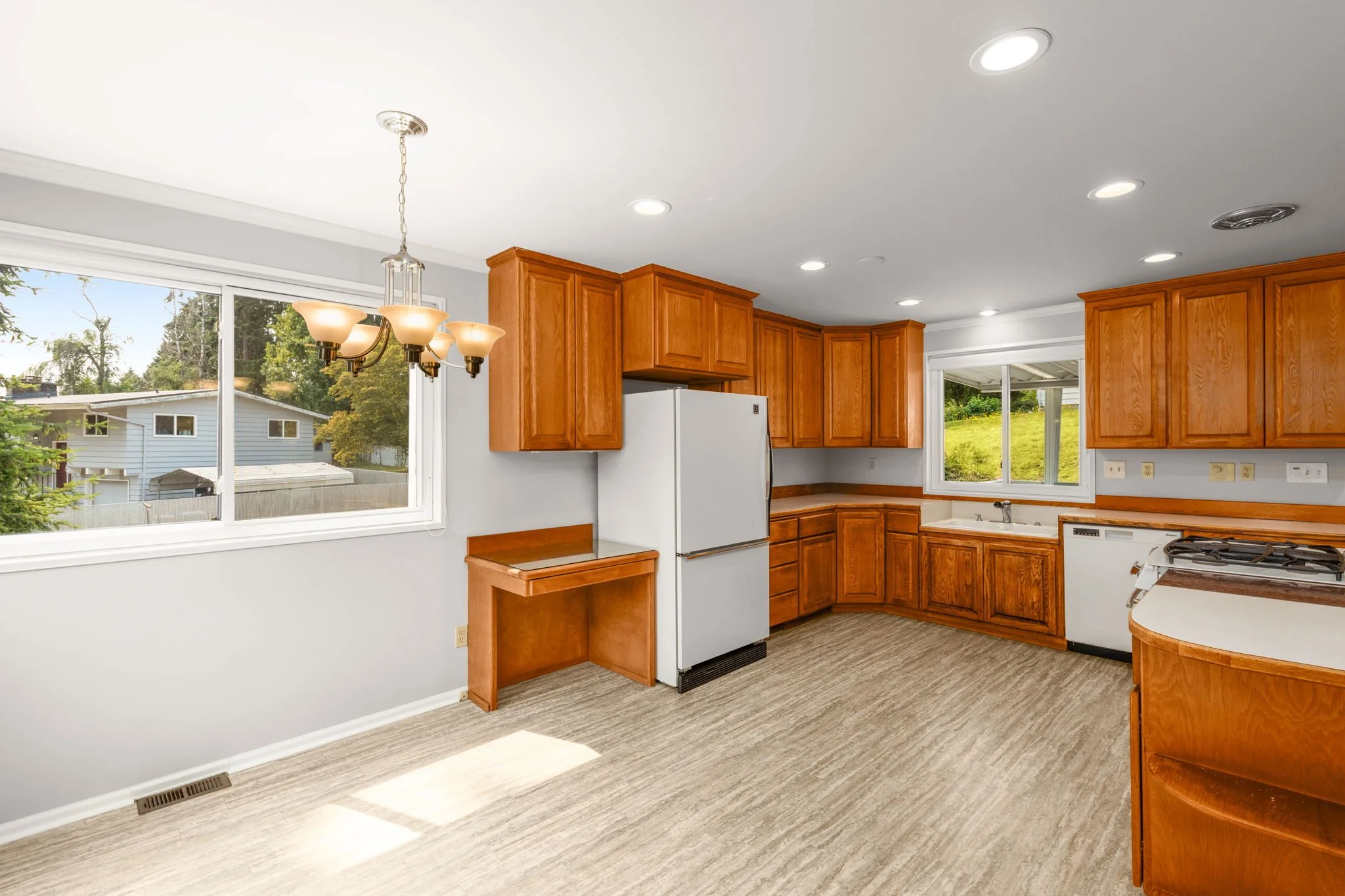 20-web-or-mls-2501-sw-112th-st.jpg