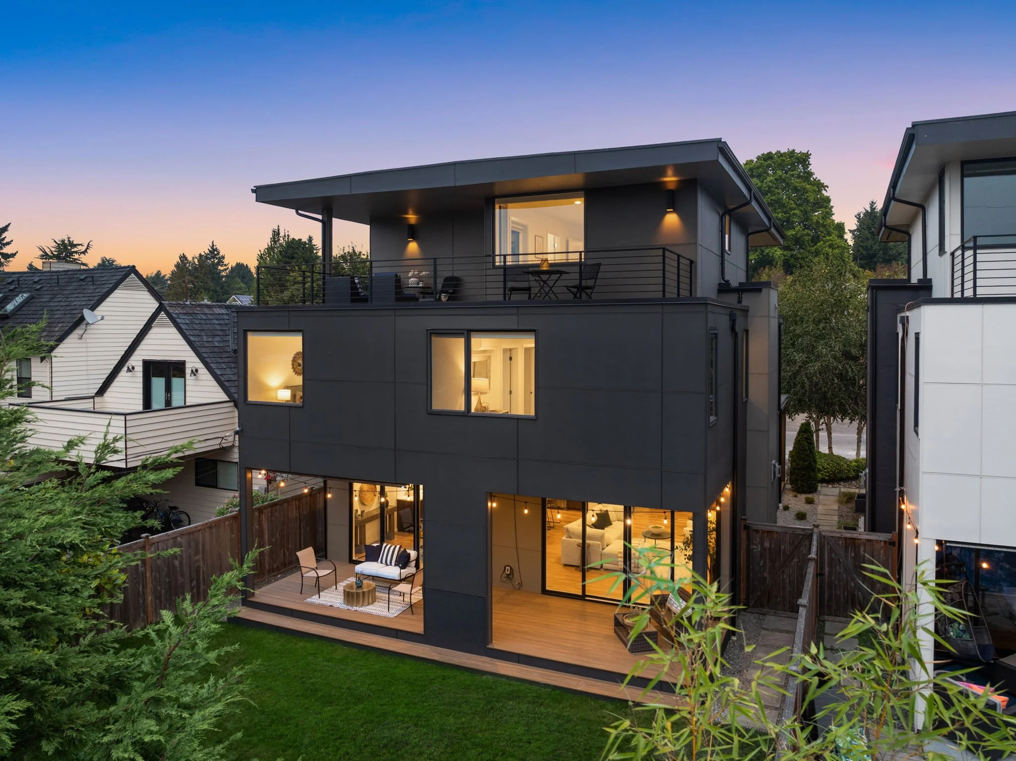 47-web-or-mls-2131-48th-ave-sw.jpg