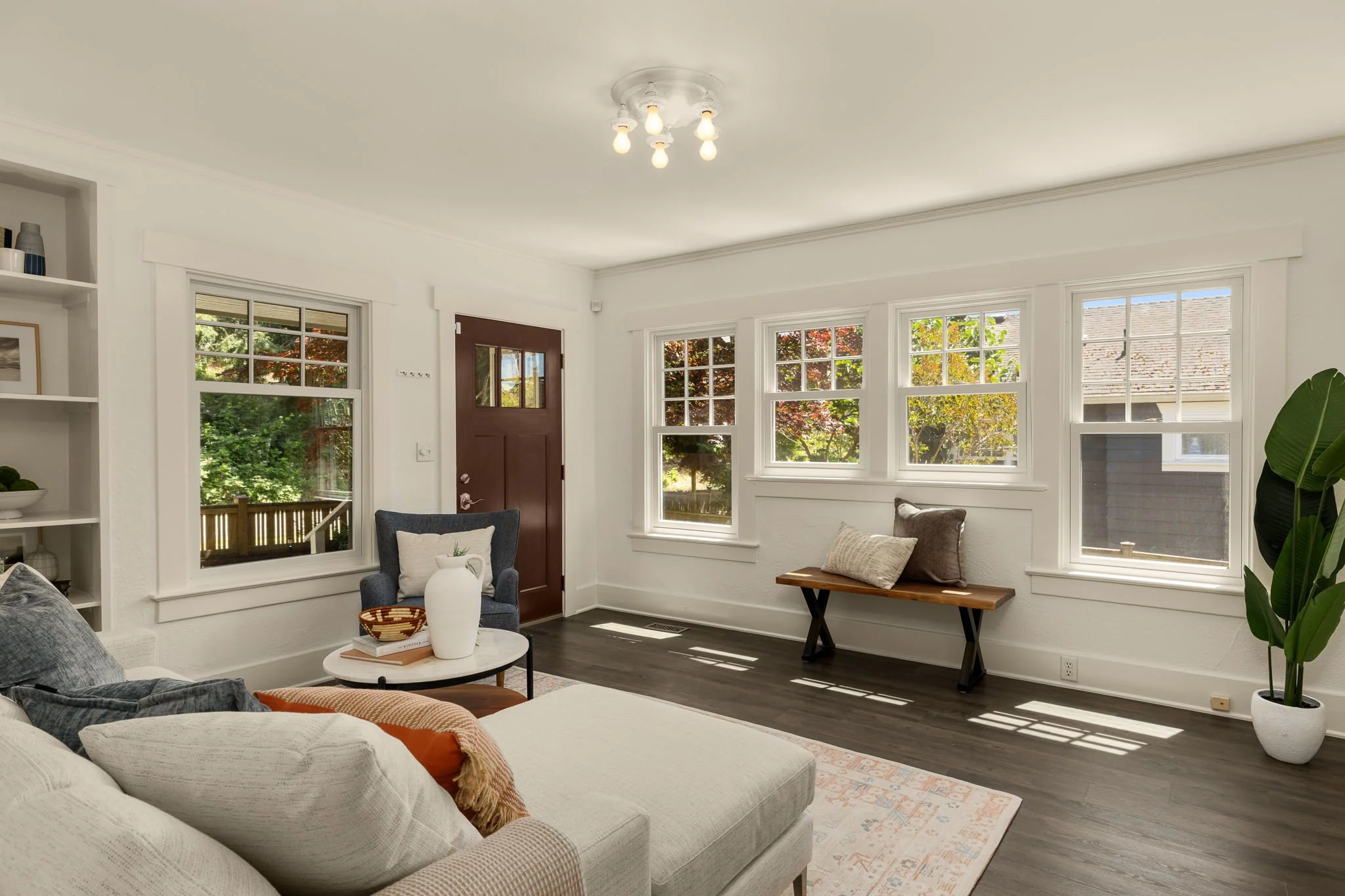 5-web-or-mls-4117-45th-ave-sw.jpg