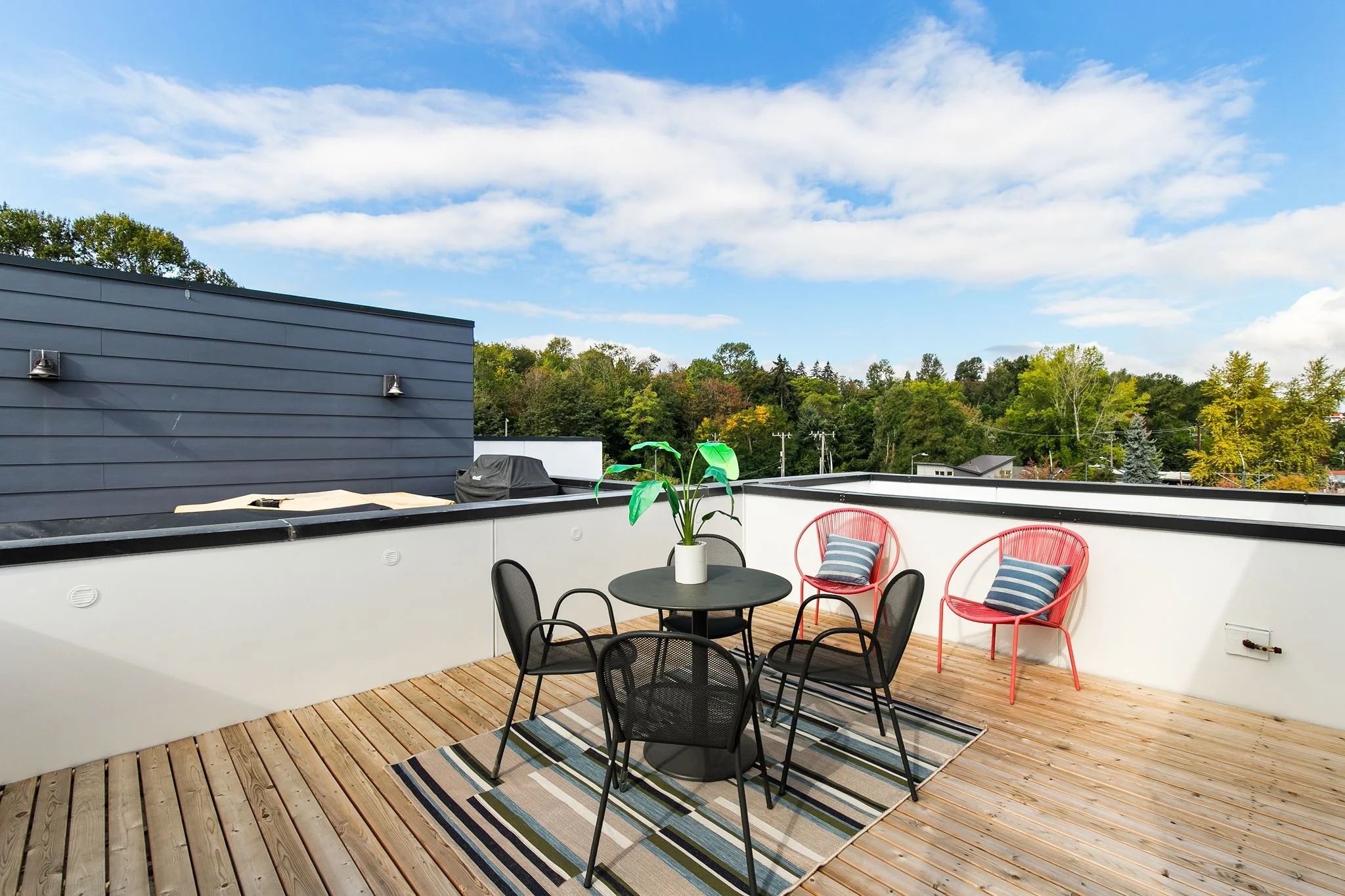 20-3420RentonPlaceS.jpg