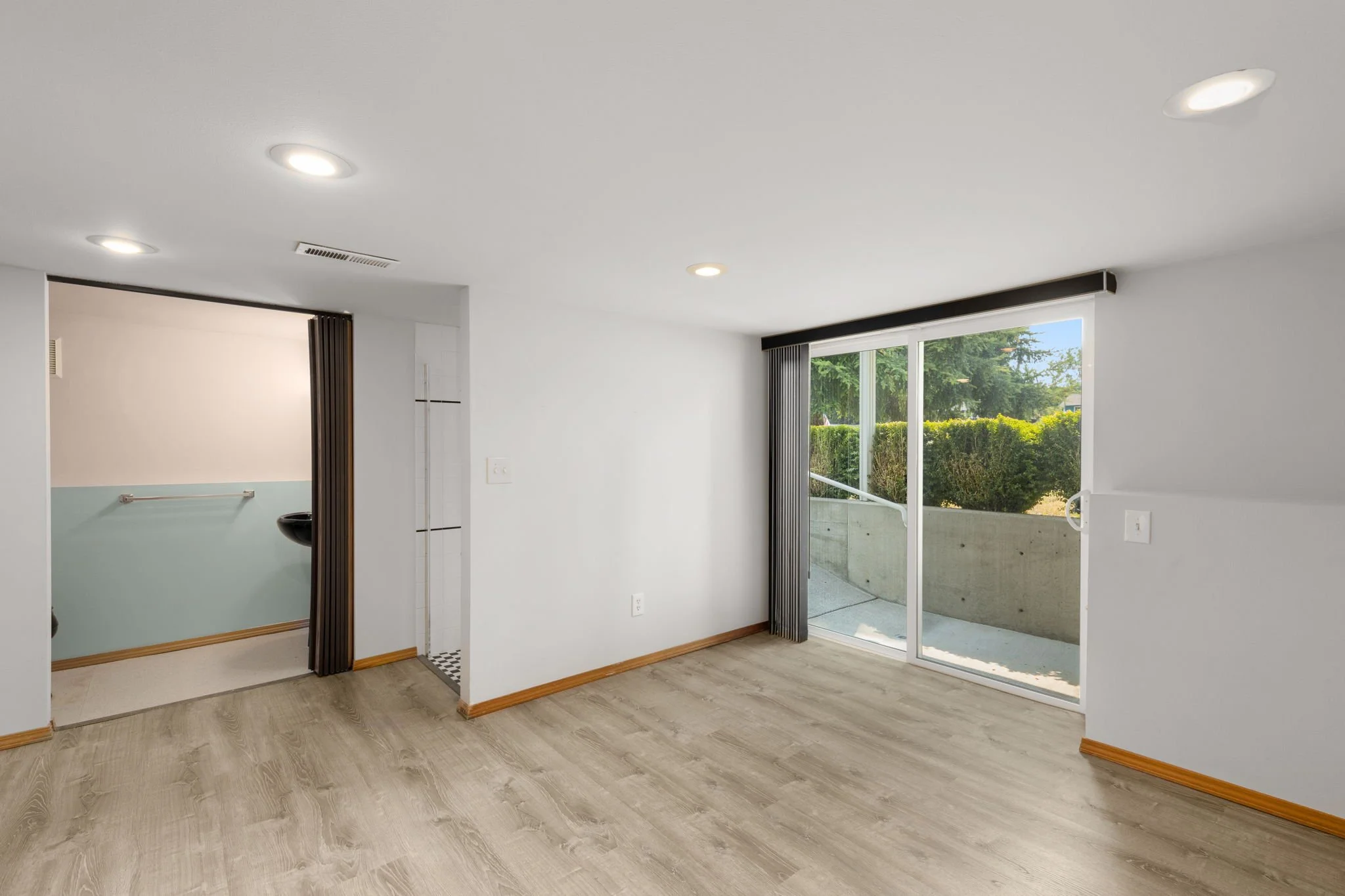 11-web-or-mls-2501-sw-112th-st.jpg