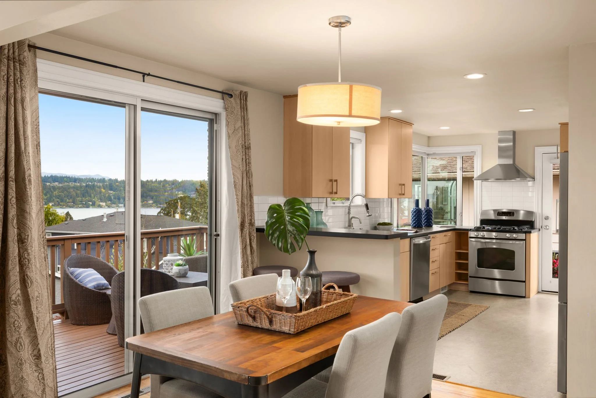 8-web-or-mls-5930-wilson-ave-s.jpg