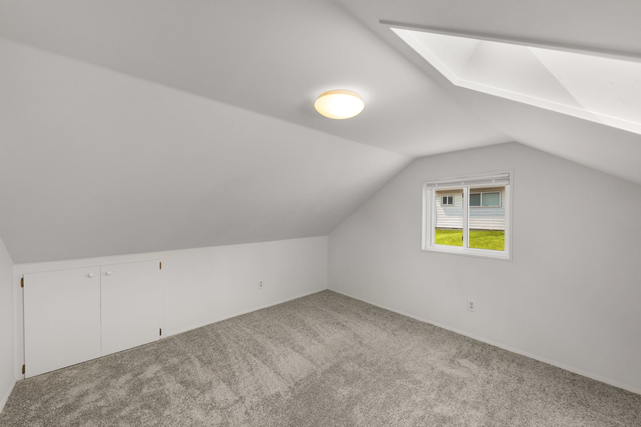 32-web-or-mls-2501-sw-112th-st.jpg