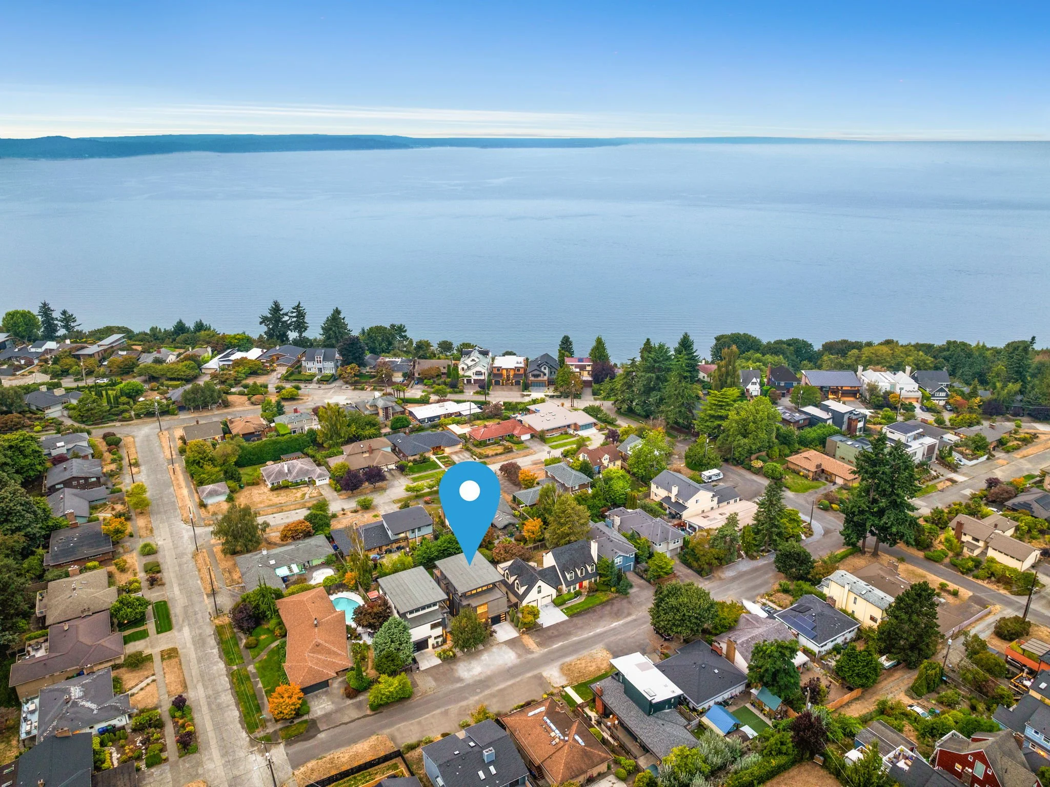 48-web-or-mls-2131-48th-ave-sw.jpg