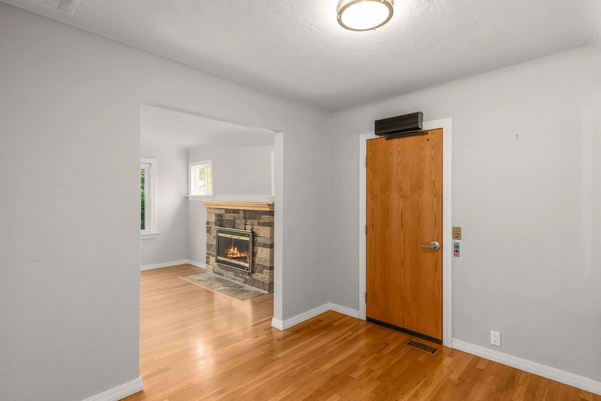 17-web-or-mls-2501-sw-112th-st.jpg