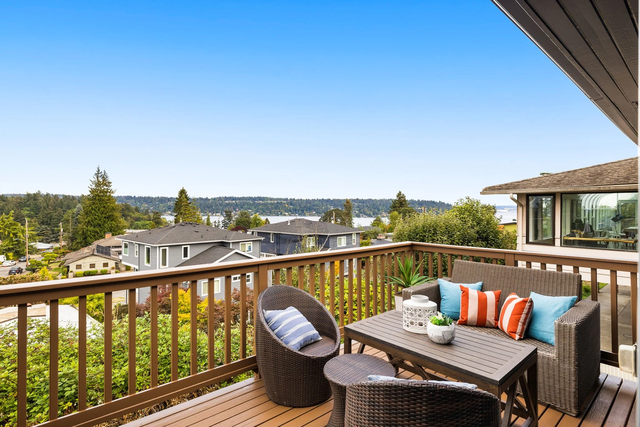 34-web-or-mls-5930-wilson-ave-s.jpg