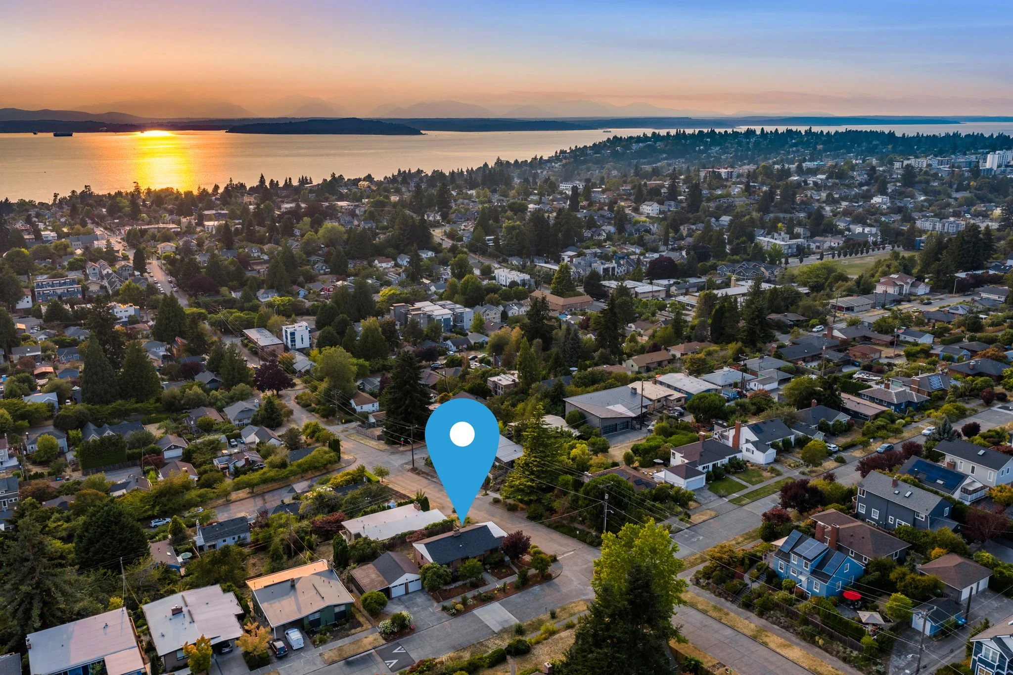 45-web-or-mls-5903-36th-ave-sw.jpg