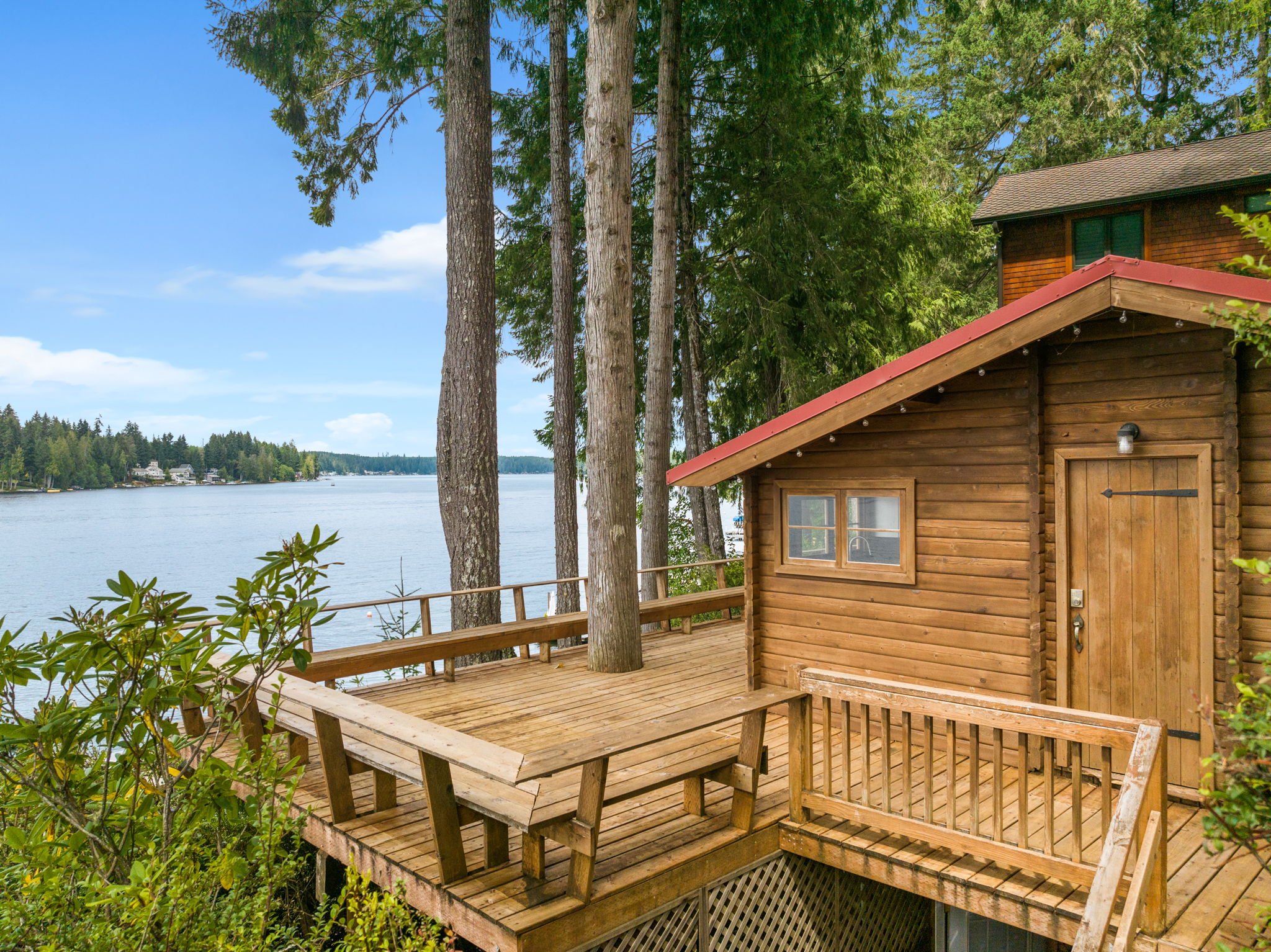 28-web-or-mls-1062-e-mason-lake-dr-s.jpg