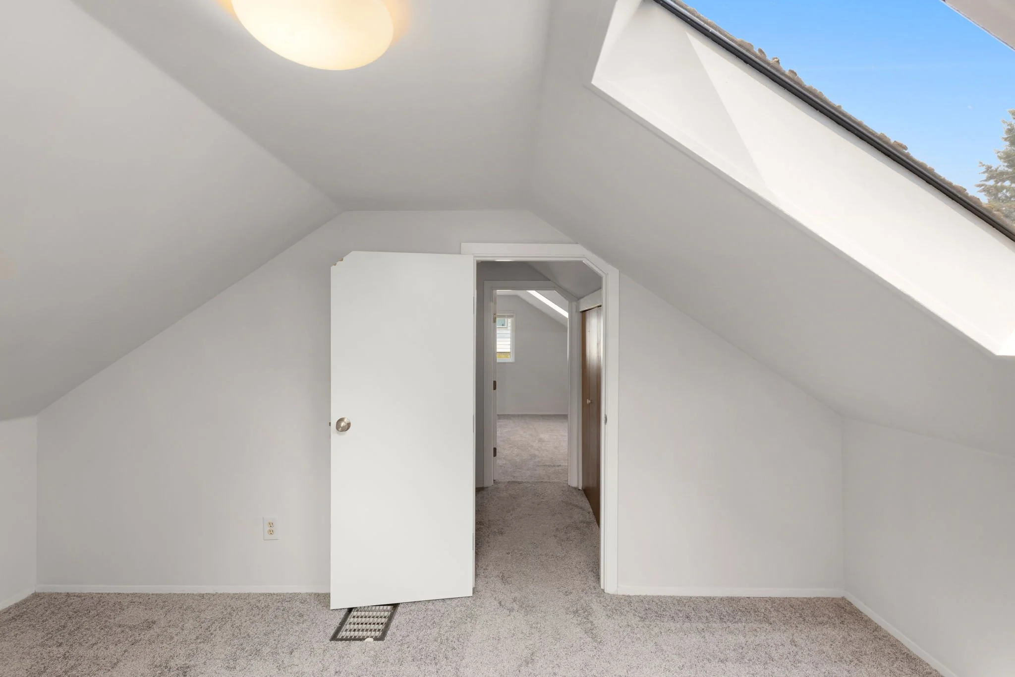 31-web-or-mls-2501-sw-112th-st.jpg