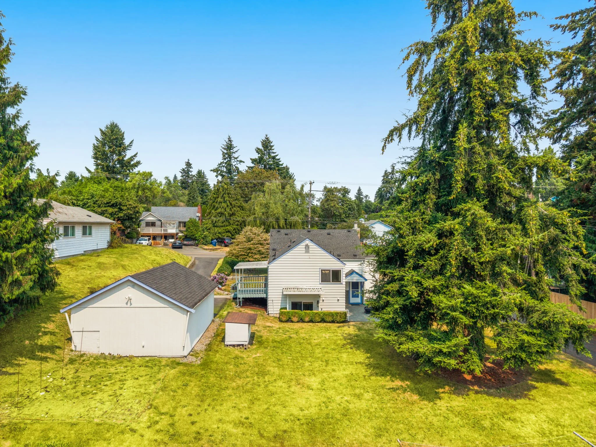 37-web-or-mls-2501-sw-112th-st.jpg