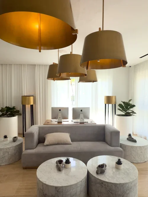 How to Build the Perfect Travel Itinerary (Without Overplanning)