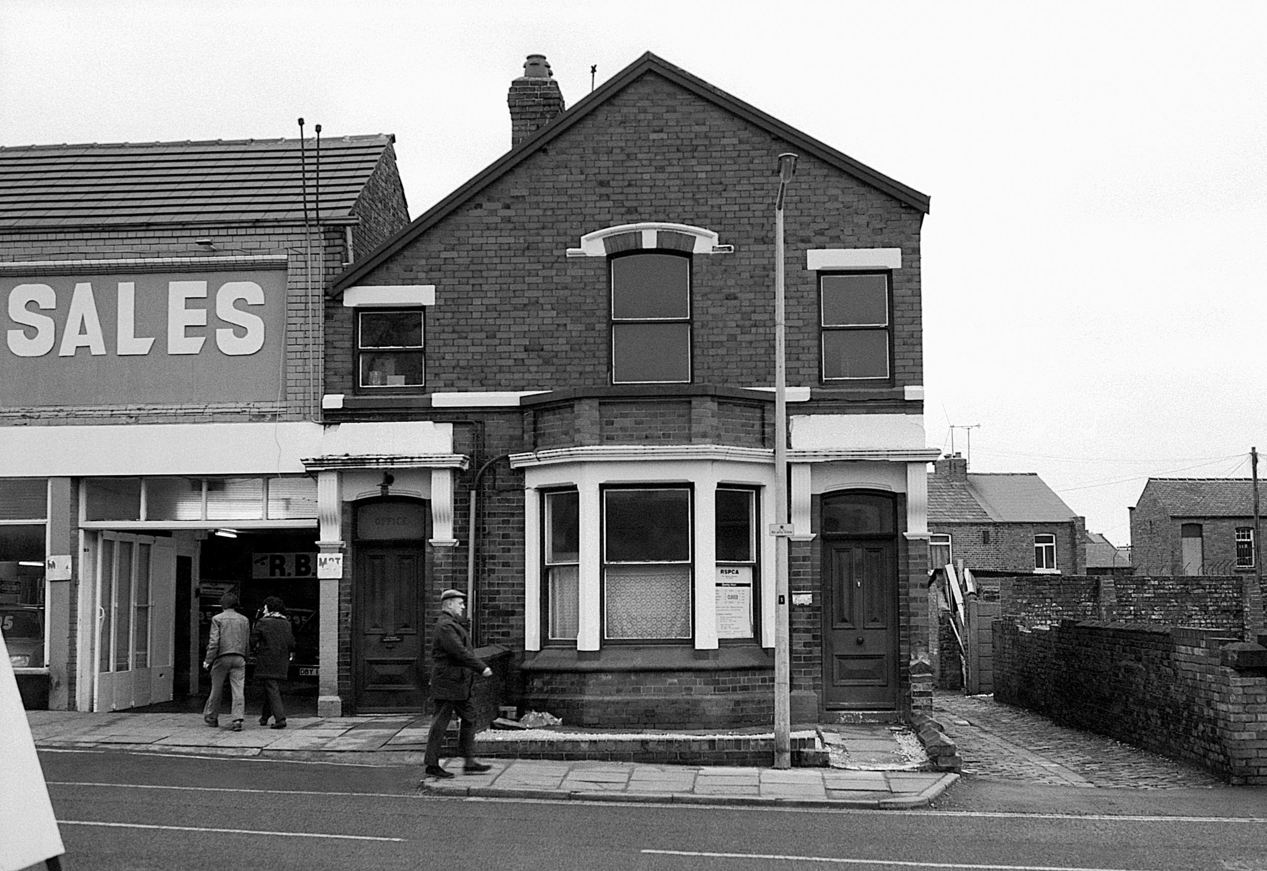 Stephen Clarke Sales St Helens.jpg