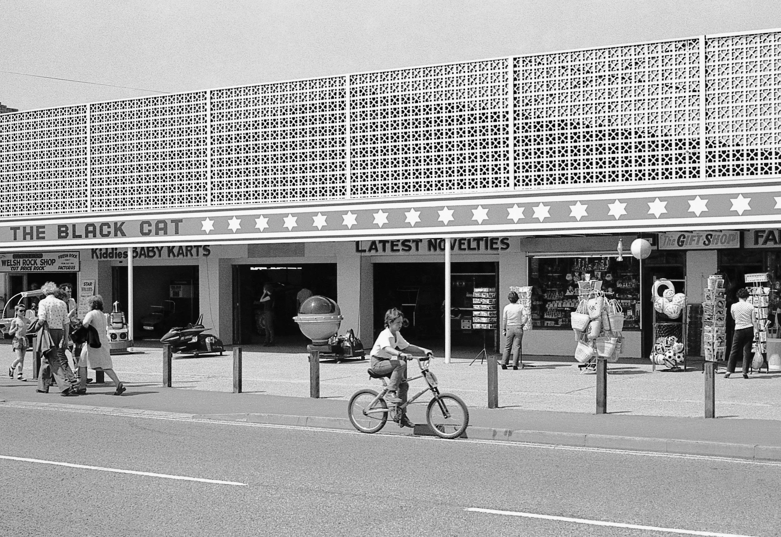 Stephen Clarke The Black Cat amusements Towyn North Wales.jpg