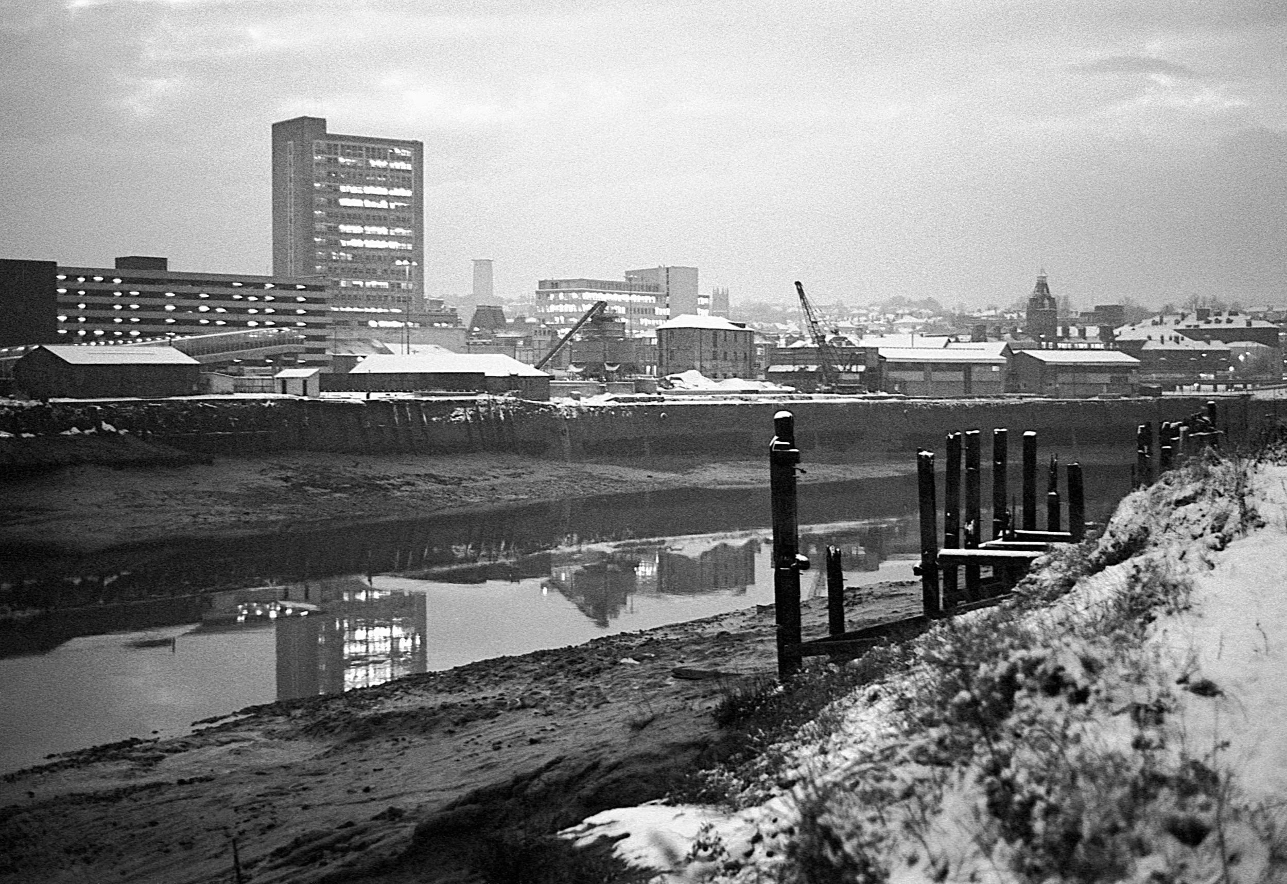 Stephen Clarke Riverbank Newport 1985.jpg