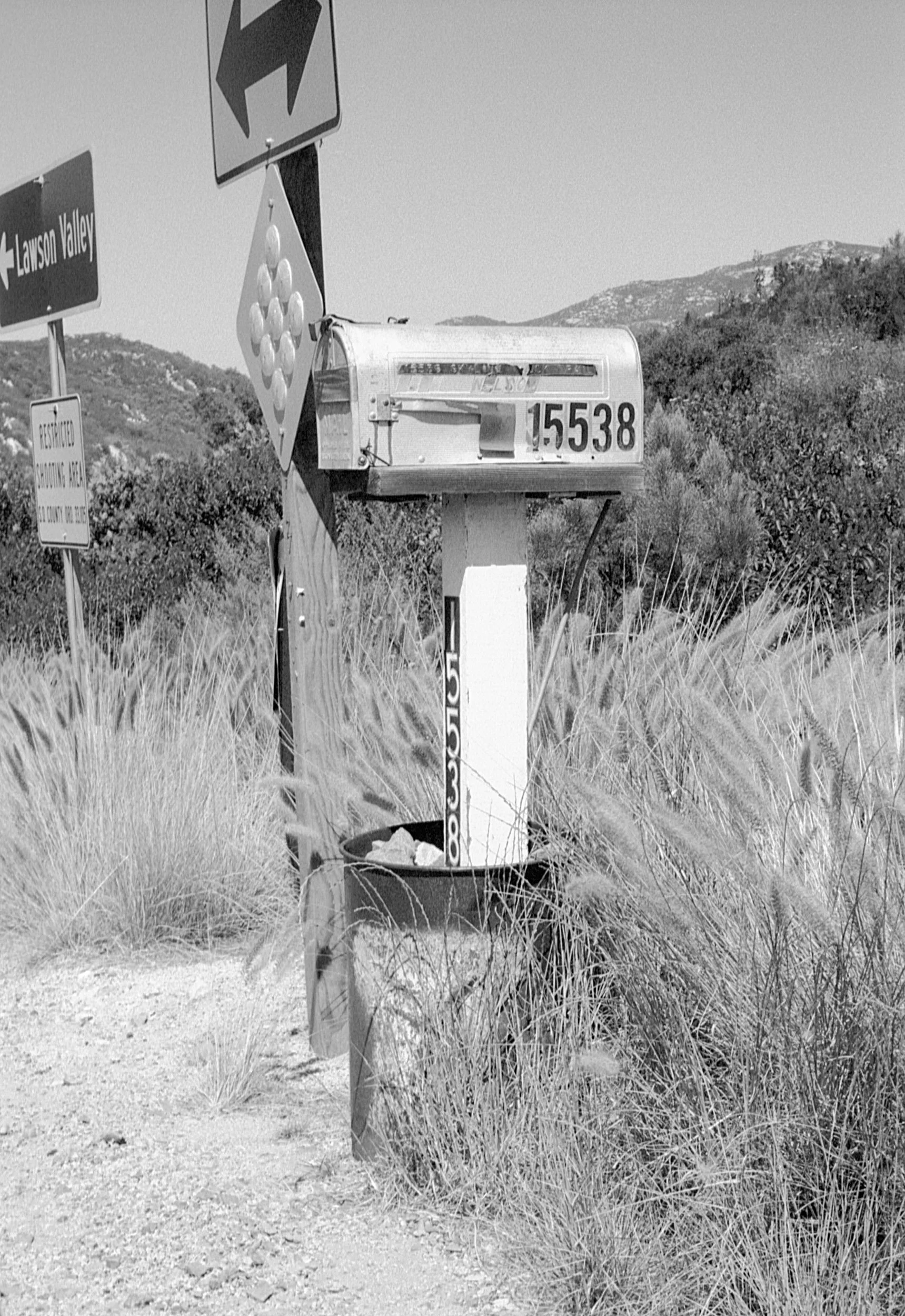 Stephen Clarke 15538 Mailbox San Diego 1987.jpg