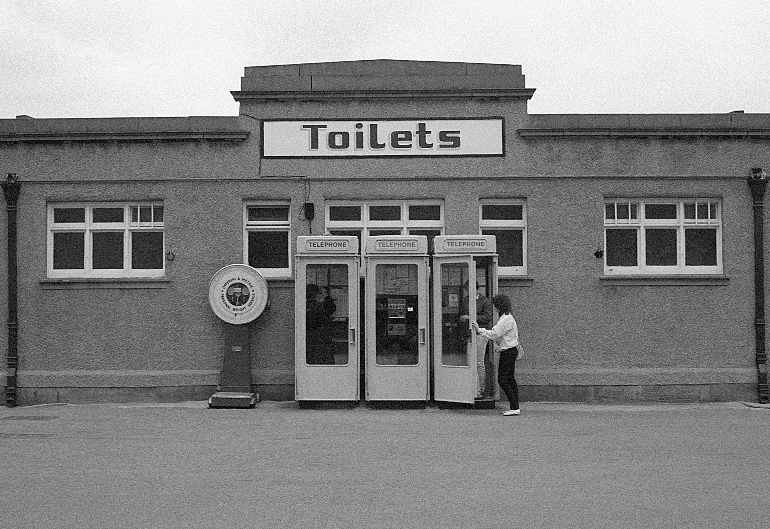 Stephen Clarke Toilets Rhyl Seafront.jpg