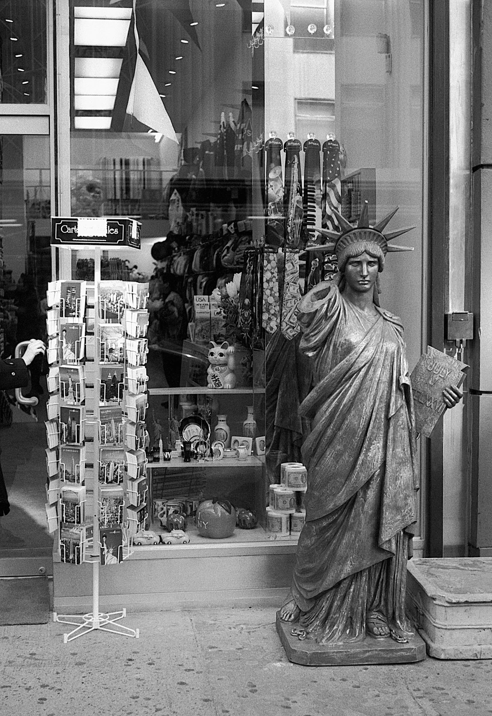 Stephen Clarke Liberty New York 1996.jpg