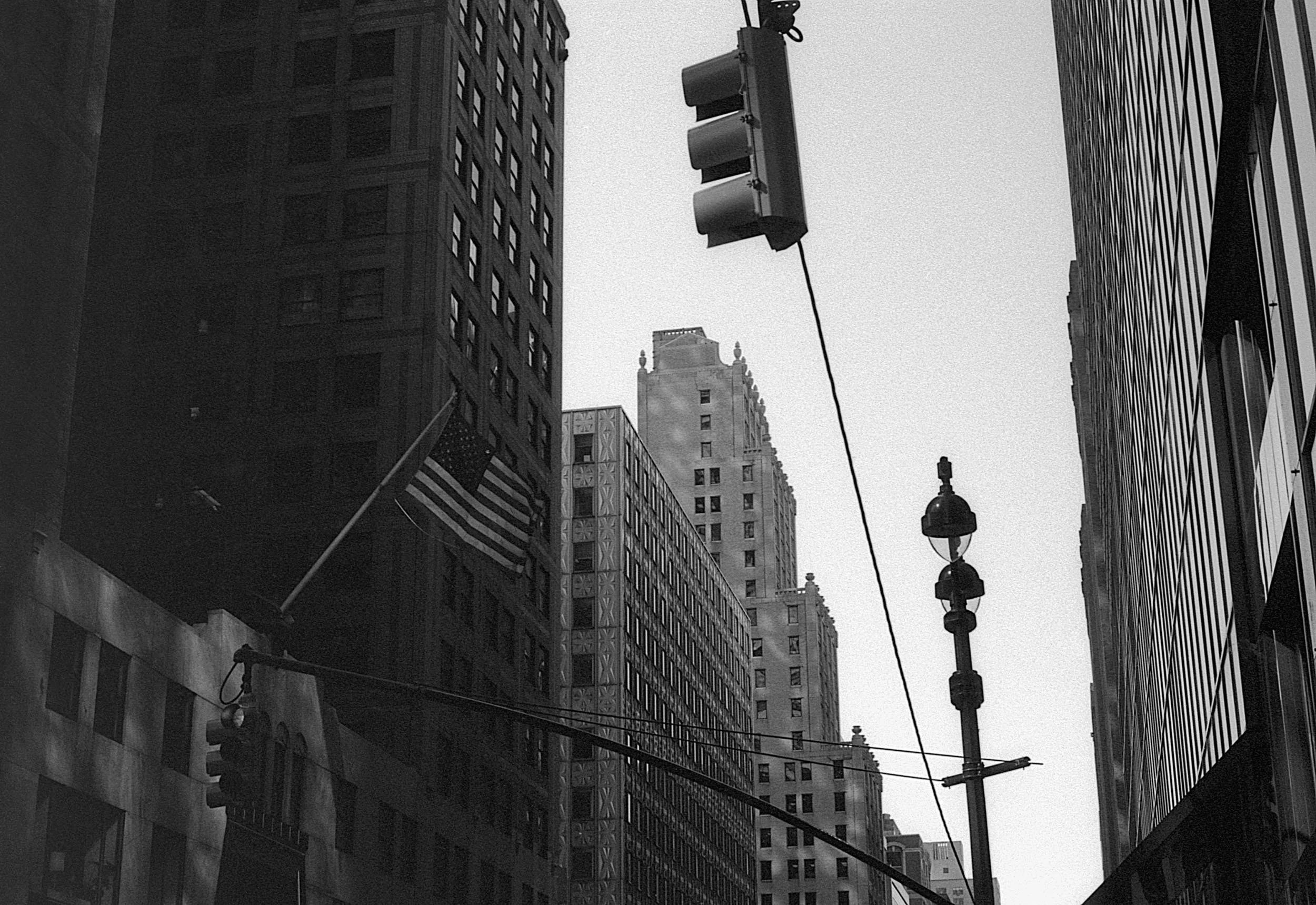 Stephen Clarke Traffic lights New York 1996.jpg