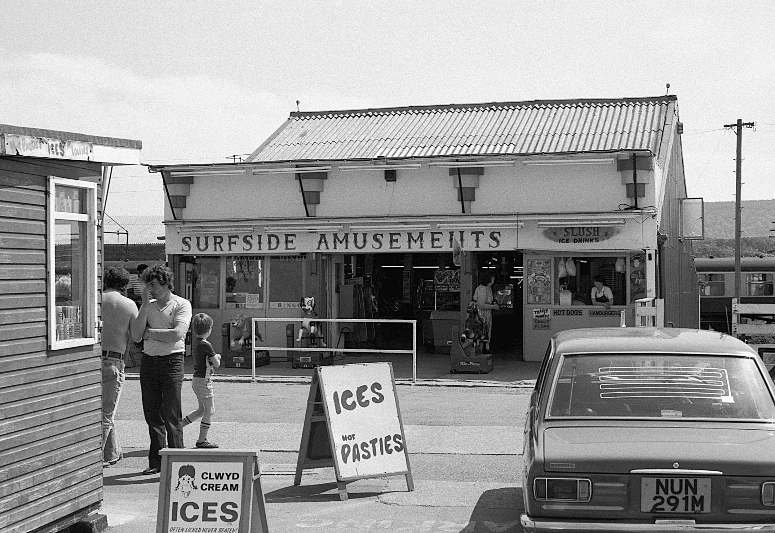 Stephen Clarke Surfside Amusements North Wales.jpg