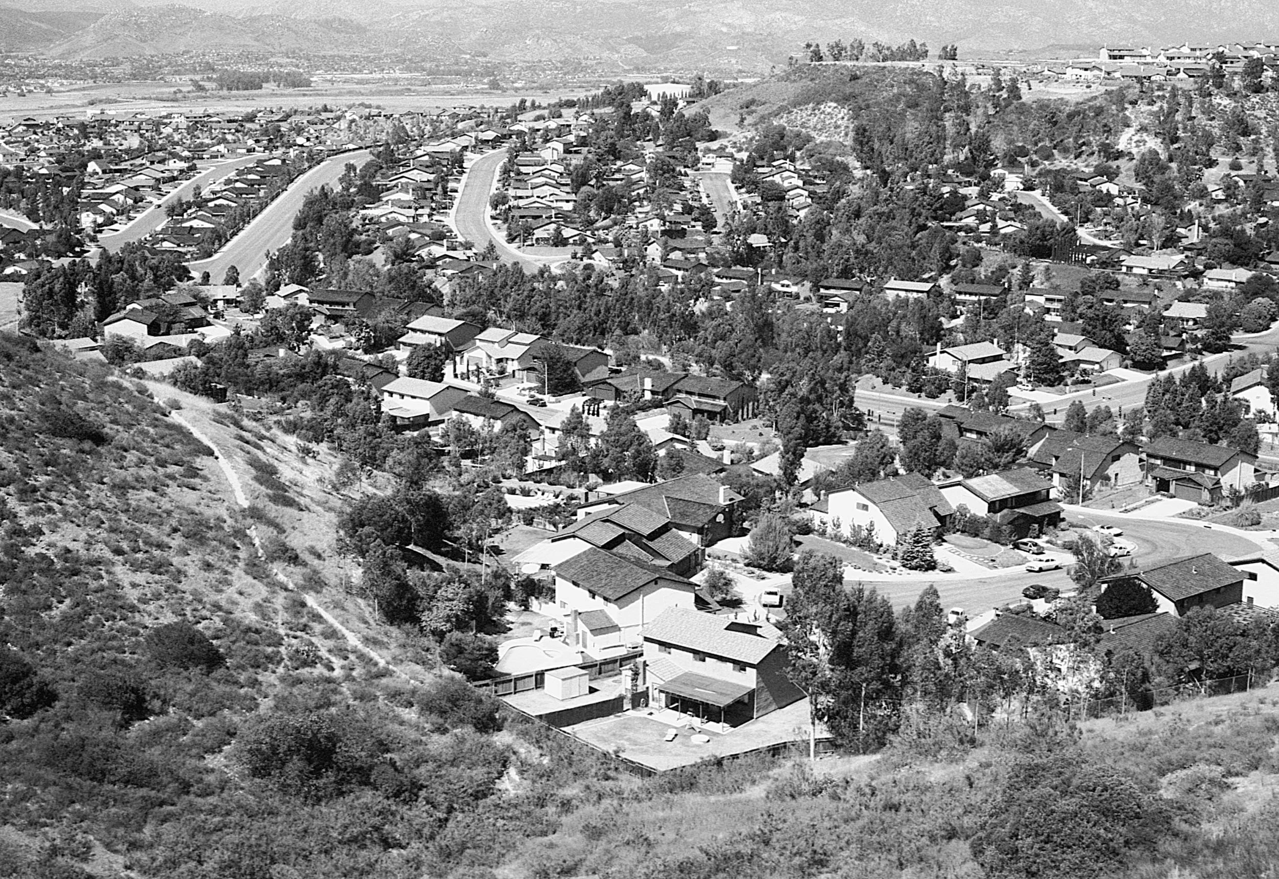 Stephen Clarke Valley homes San Diego 1987.jpg