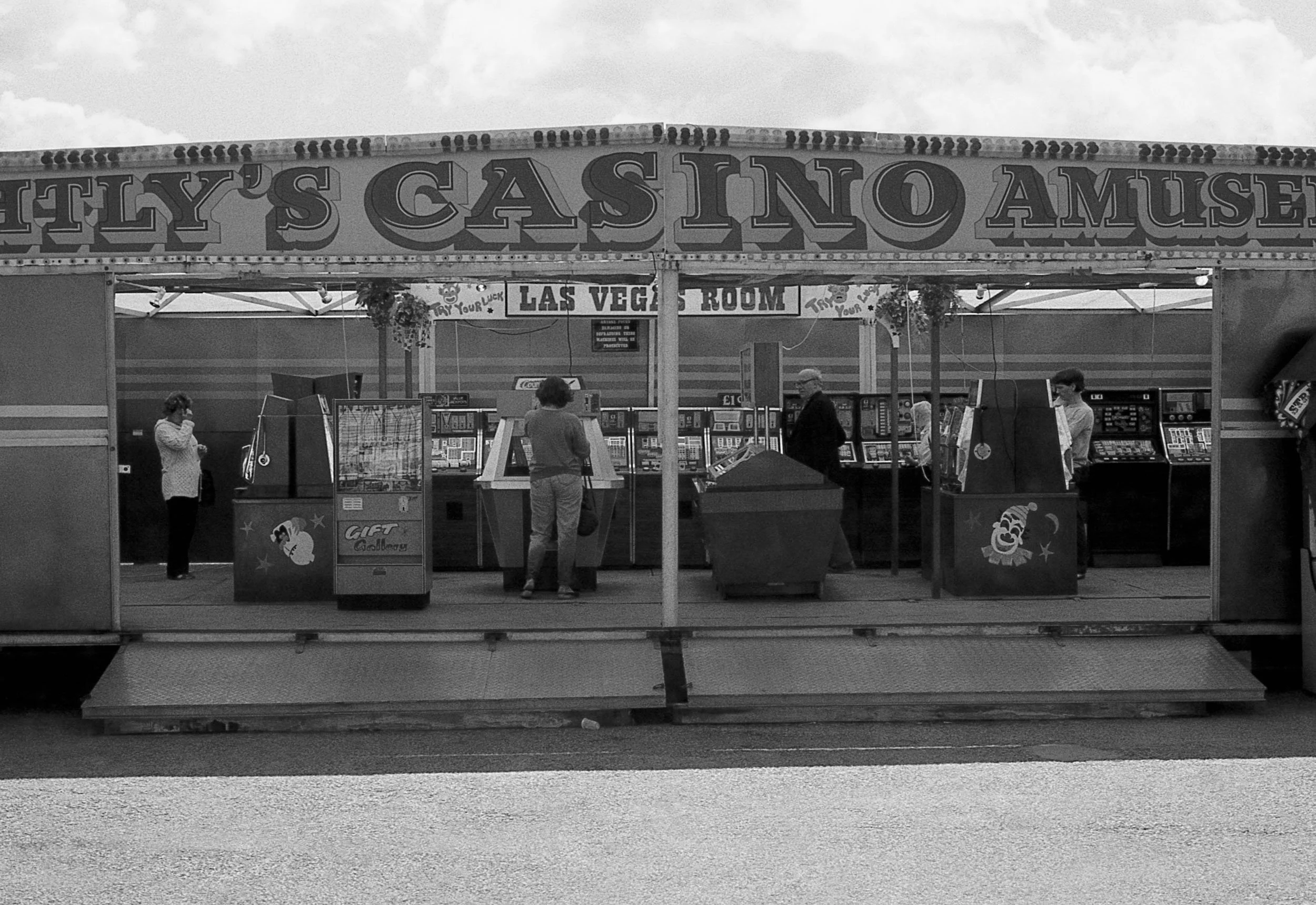 Stephen Clarke Knightly's Casino Towyn North Wales.jpg