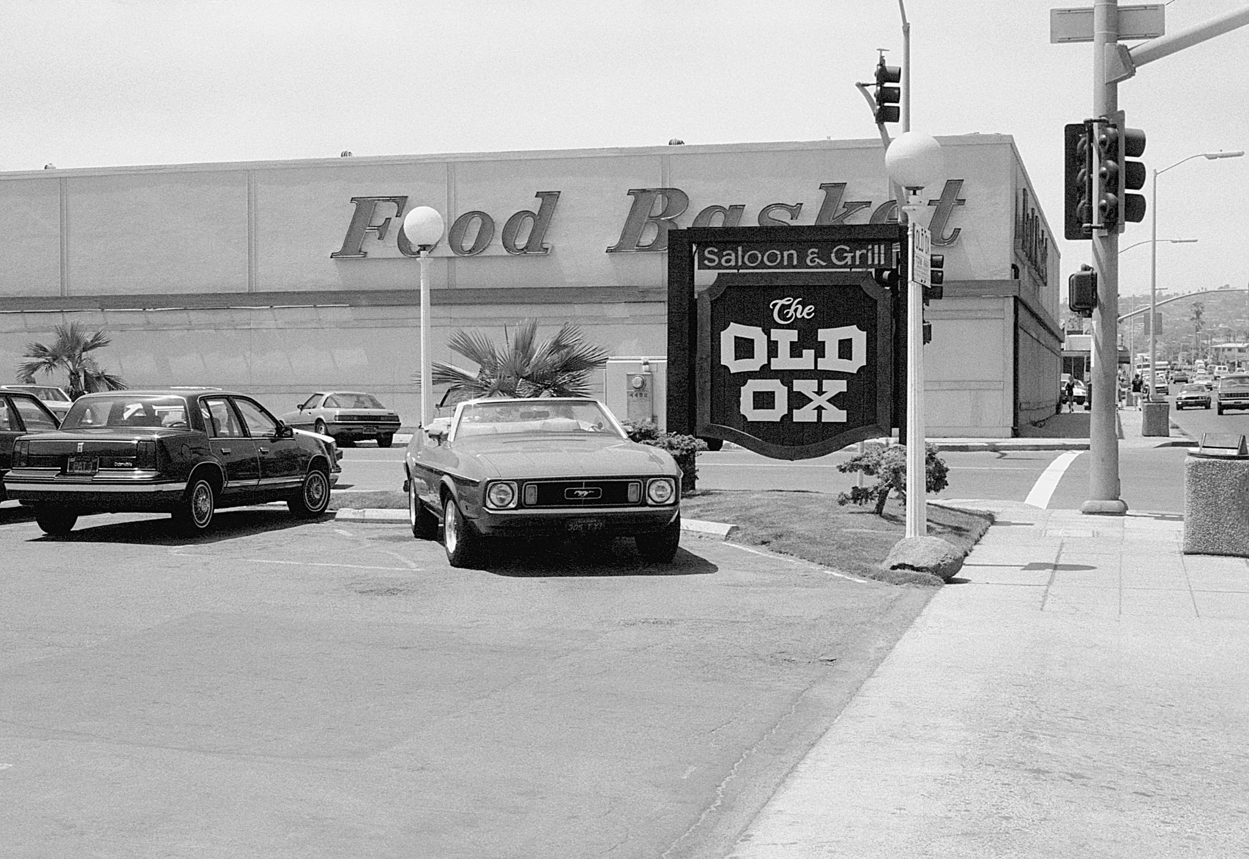 Stephen Clarke The Old Ox San Diego 1987.jpg