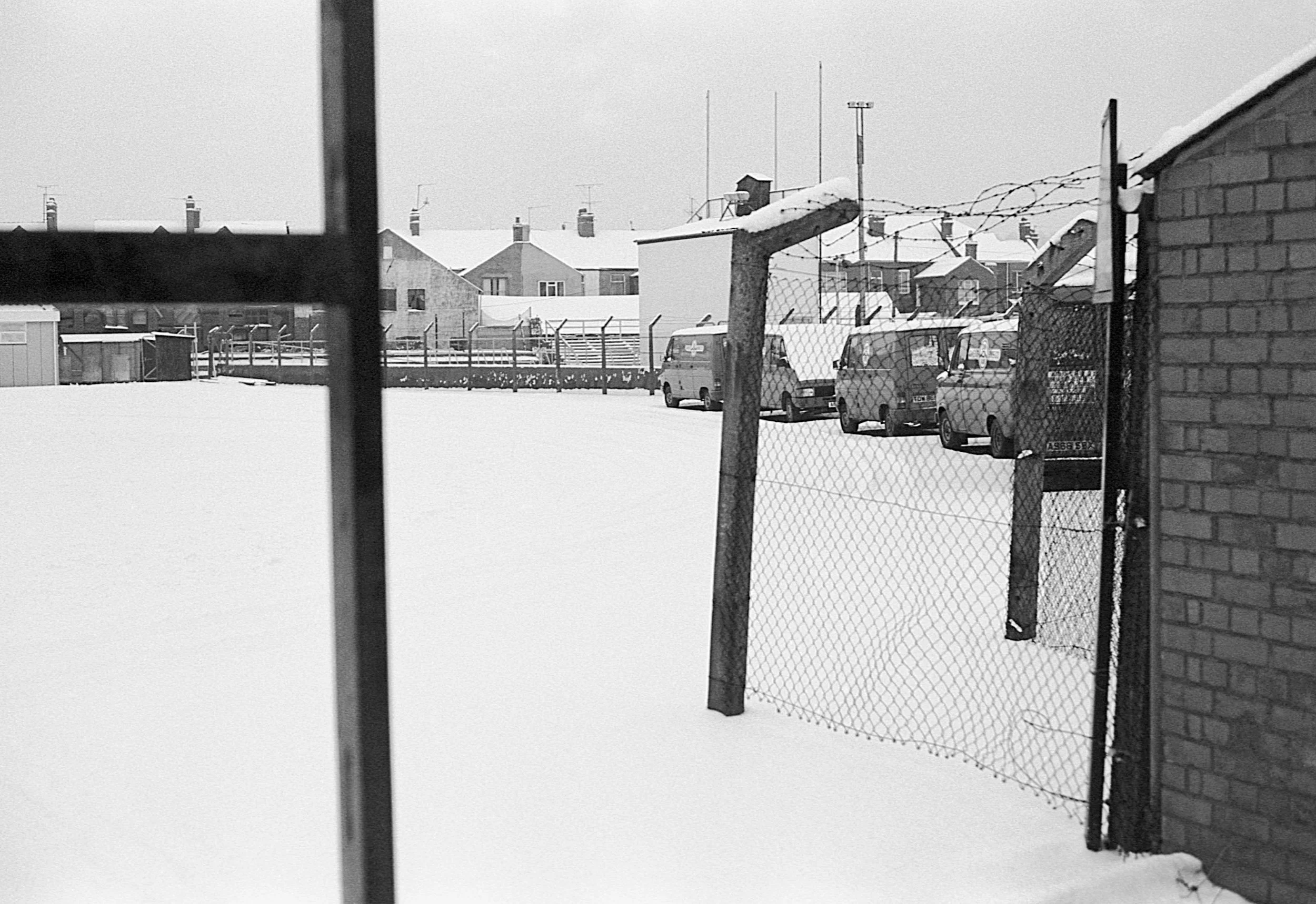 Stephen Clarke Field and vans Newport 1985.jpg
