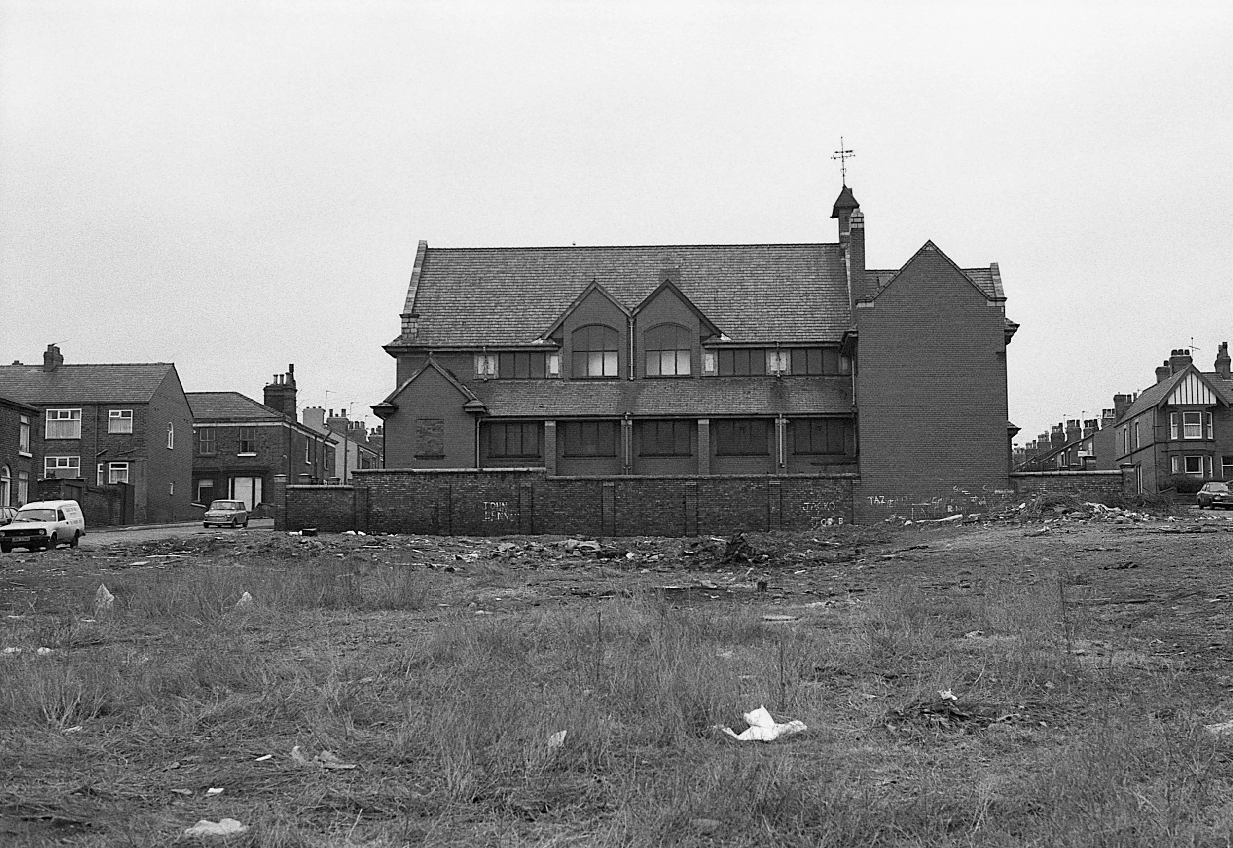 Stephen Clarke Hall St Helens.jpg