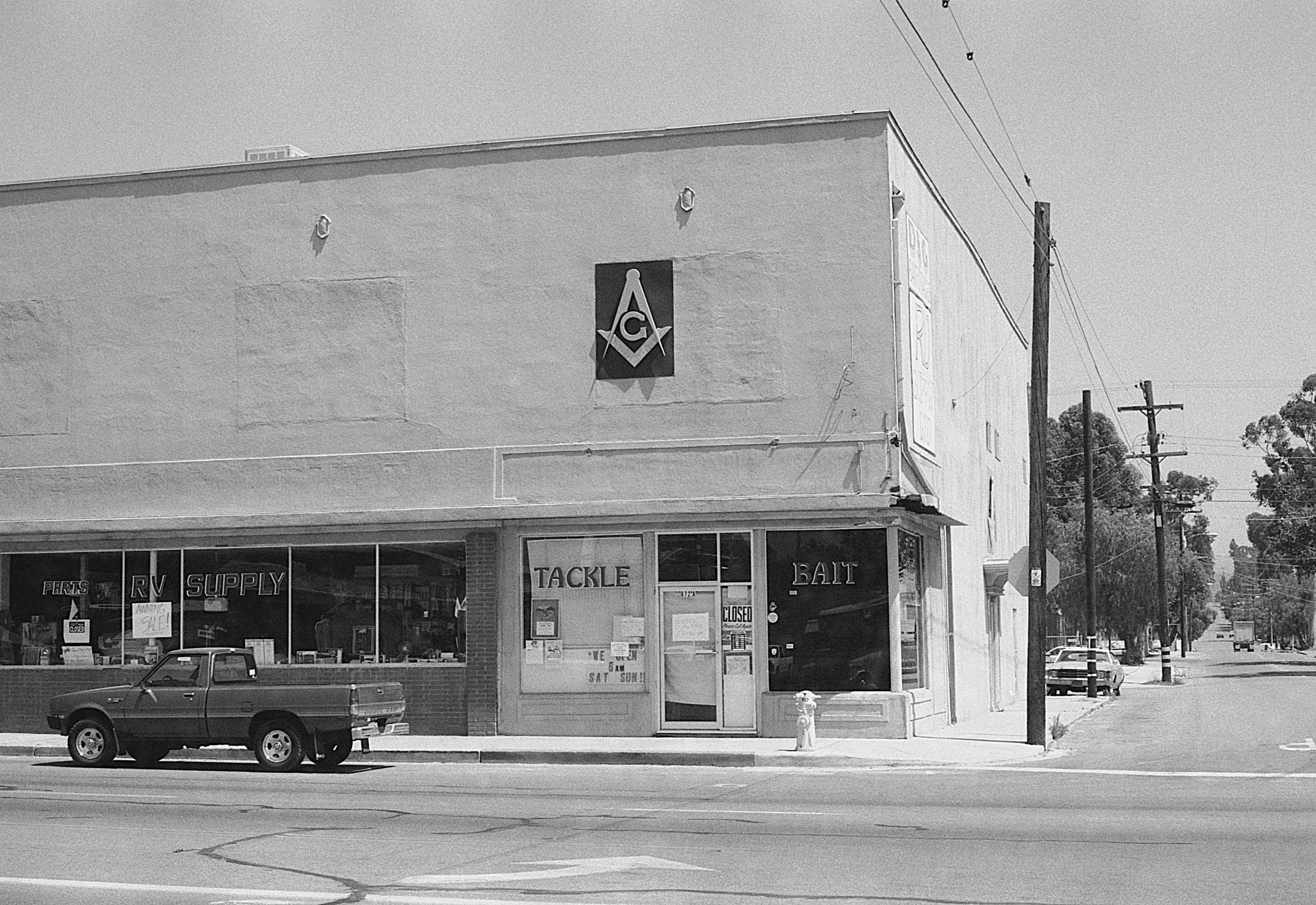 Stephen Clarke Tackle and bait San Diego 1987.jpg