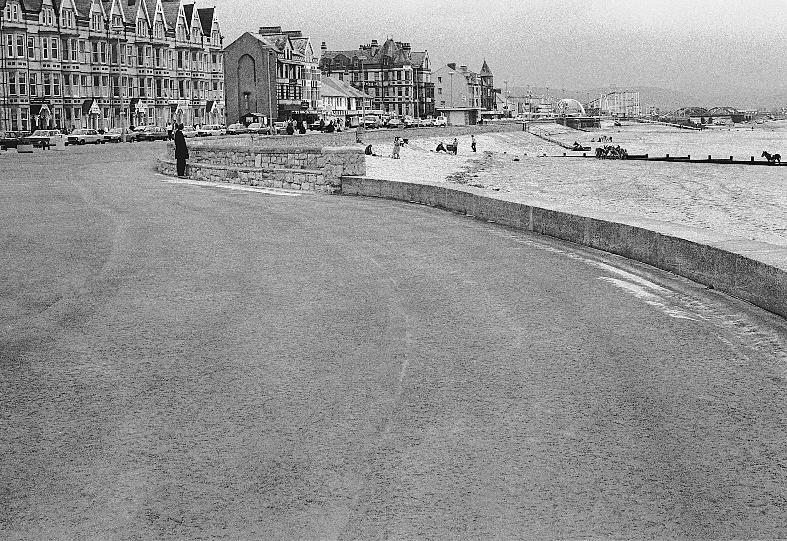 Stephen Clarke Promenade Rhyl Seafront.jpg
