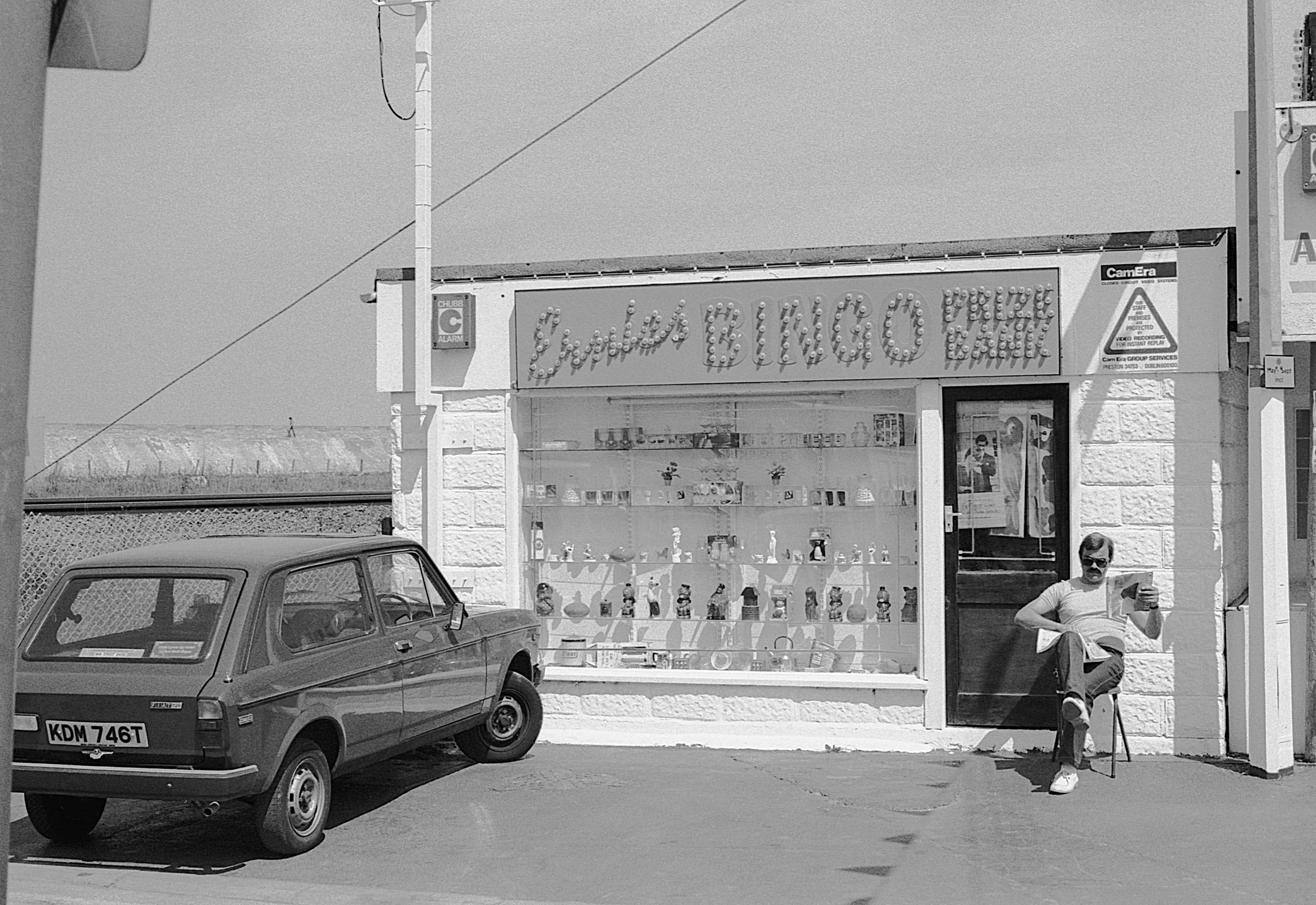 Stephen Clarke Bingo Prize Bank Rhyl Caravan Parks.jpg