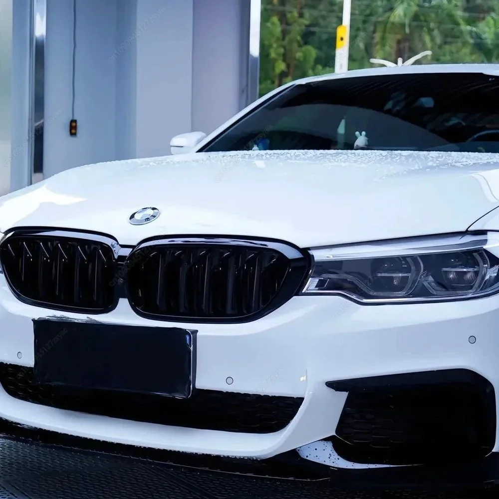 Glossy Black Front Bumper Lip Splitter Kit (3-Piece) For BMW 5 Series G30 M Sport 2017-2020