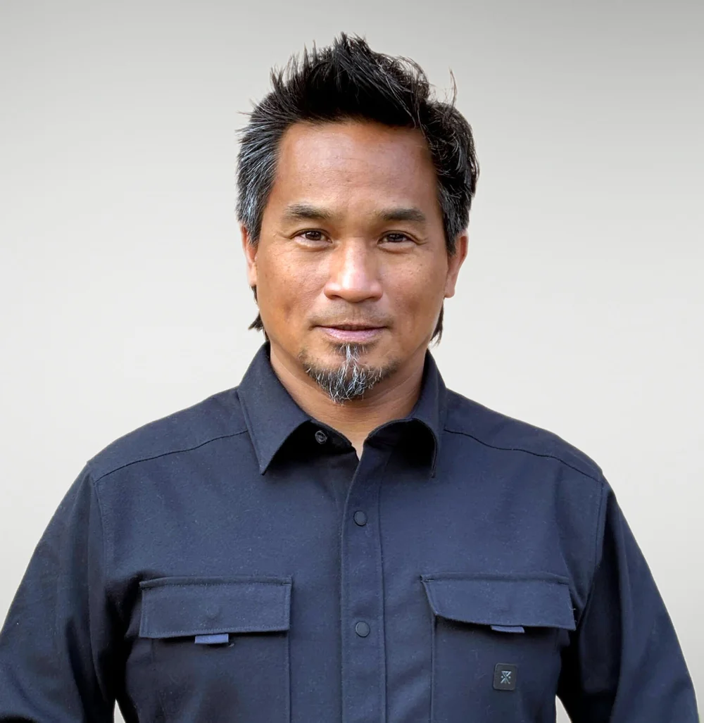 Robert Suarez