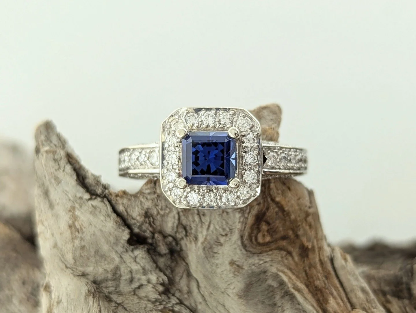 "A thing of beauty is a joy forever."⁠
-John Keats⁠
⁠
Featuring a Montana Yogo Sapphire and Diamond Ring in 14k White Gold⁠
⁠
✨️Sale Price $⁠17,525✨️⁠
⁠
All Jewelry 50-70% Off