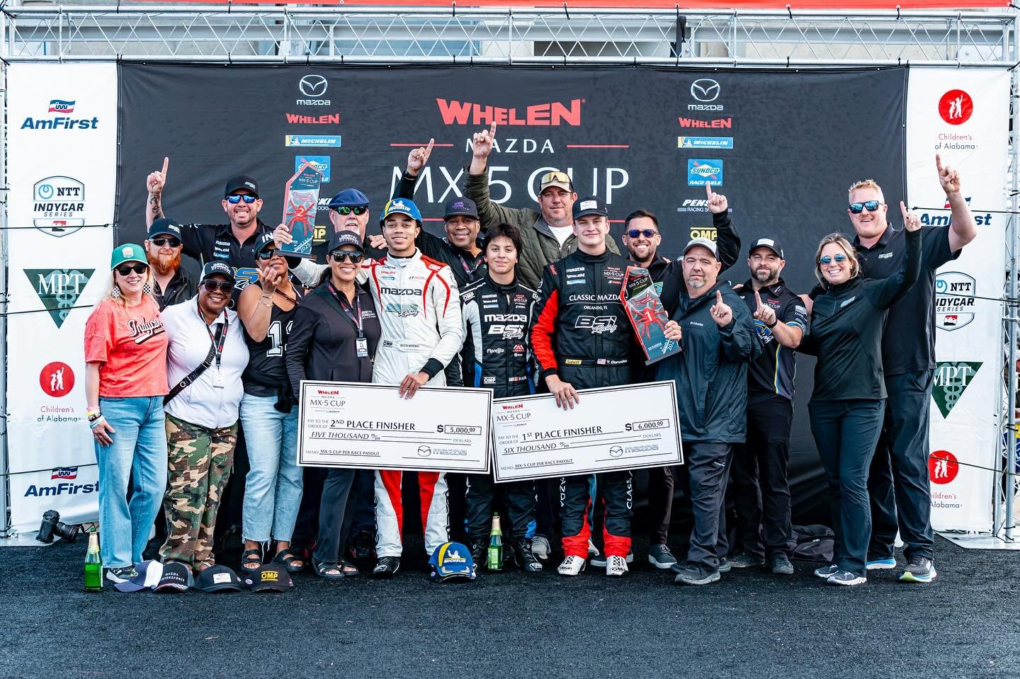 PODIUM SWEEP 🧹☝🏻 and backed it up with a P2! Dominant weekend for BSI Racing! #BSIBuilt

Mazda MX-5 Cup | Whelen Engineering Company, Inc. | Classic Mazda Orlando