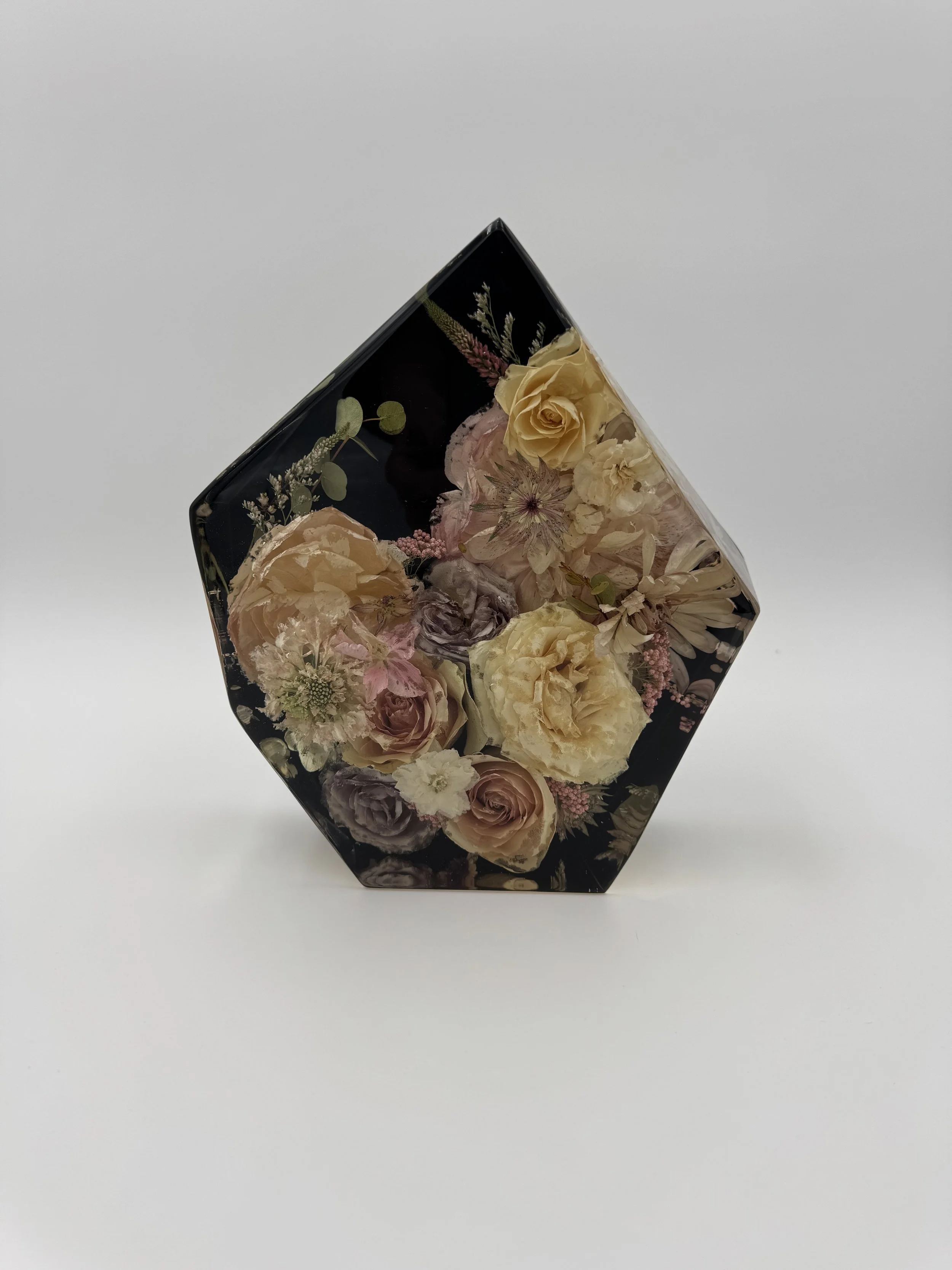 Indiana flower preservation- wedding and memorial flowers