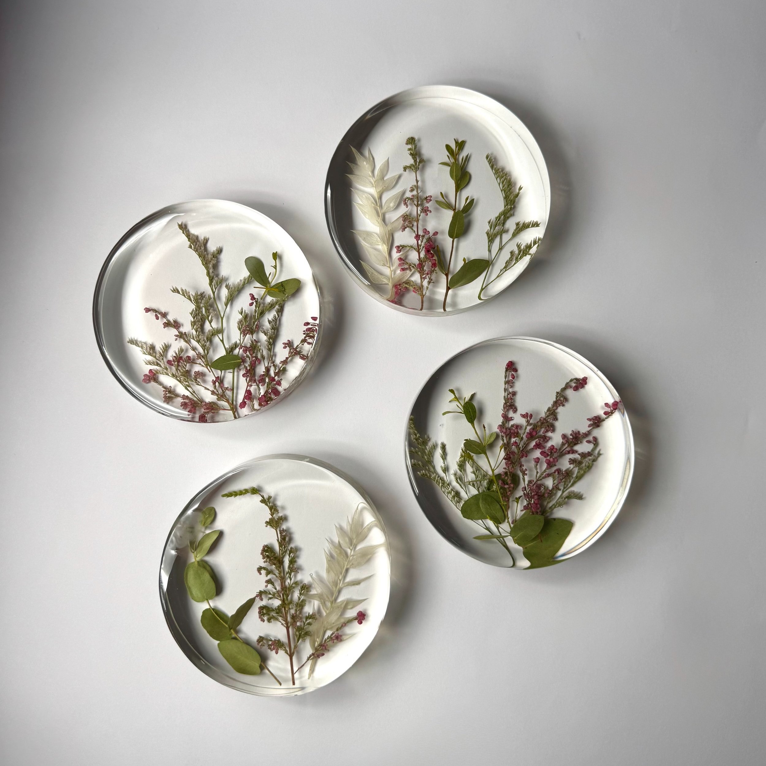 Custom floral resin coasters, Flower preservation- preserving your wedding flowers or memorial flowers into custom resin art