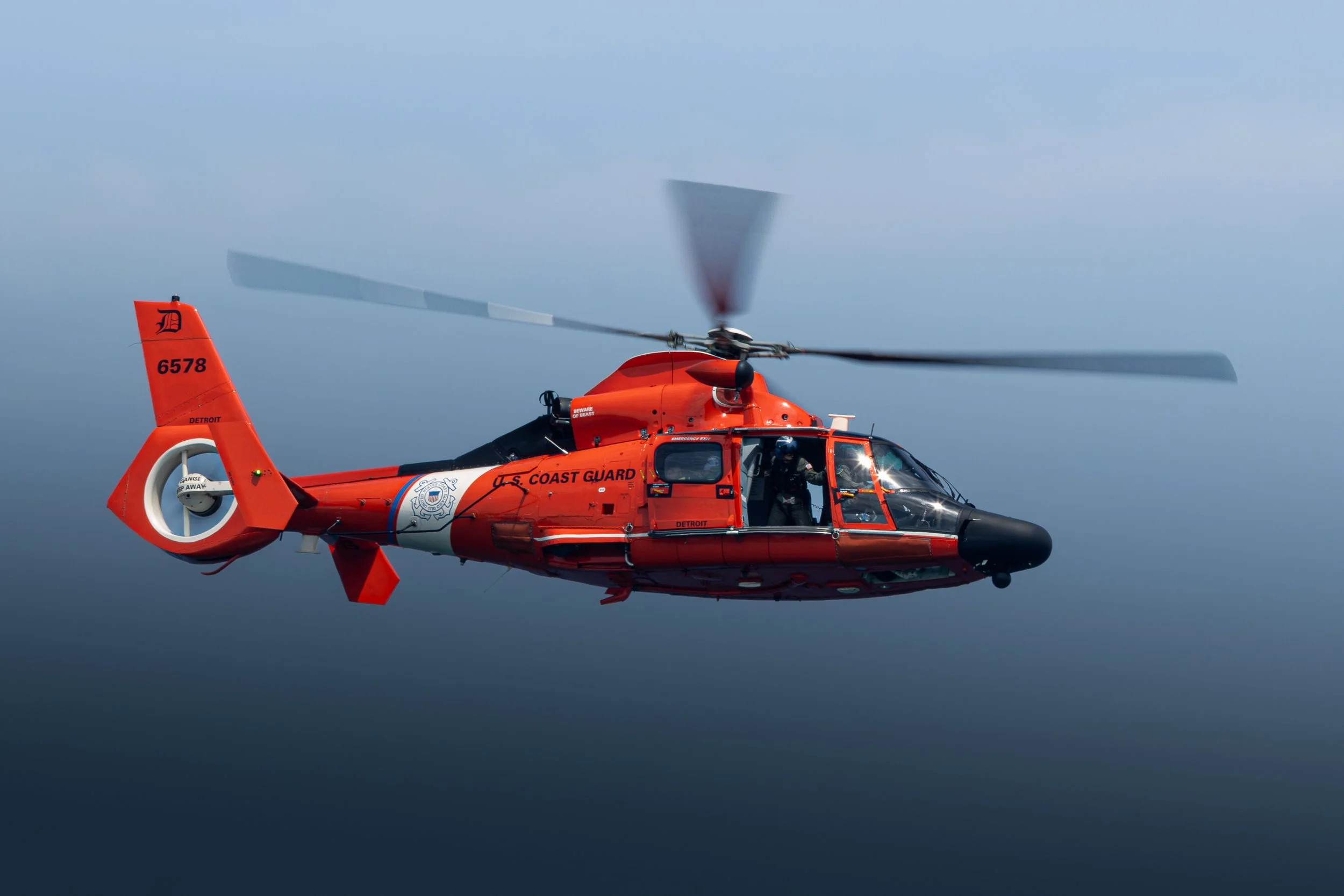 uscg-1-2.jpg