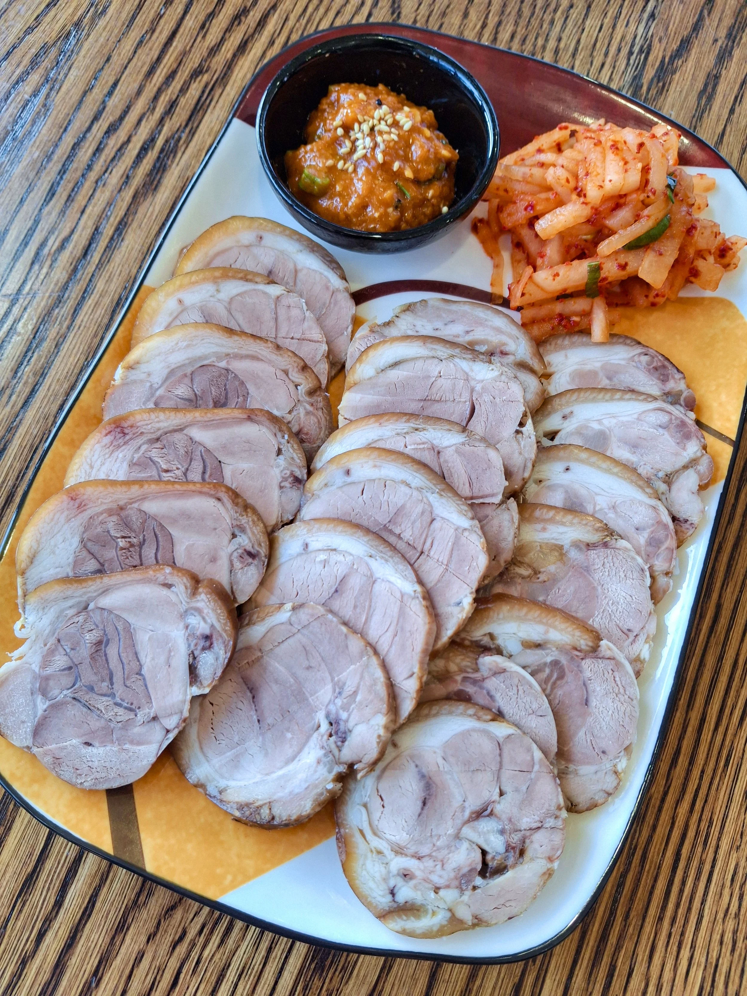 Jokbal (족발) | Braised Pork Trotters