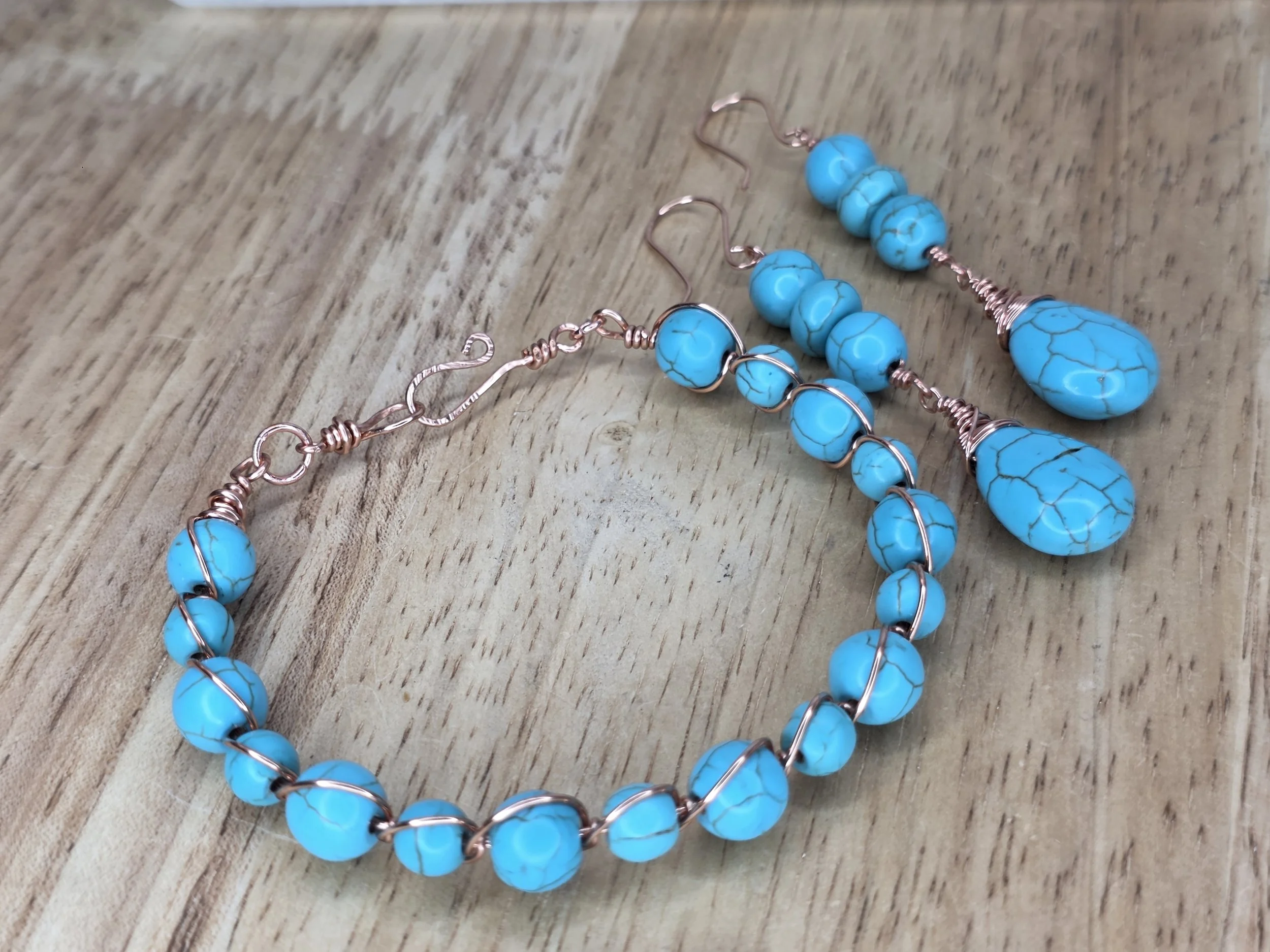 Howlite and Copper Bracelet and Earring Set