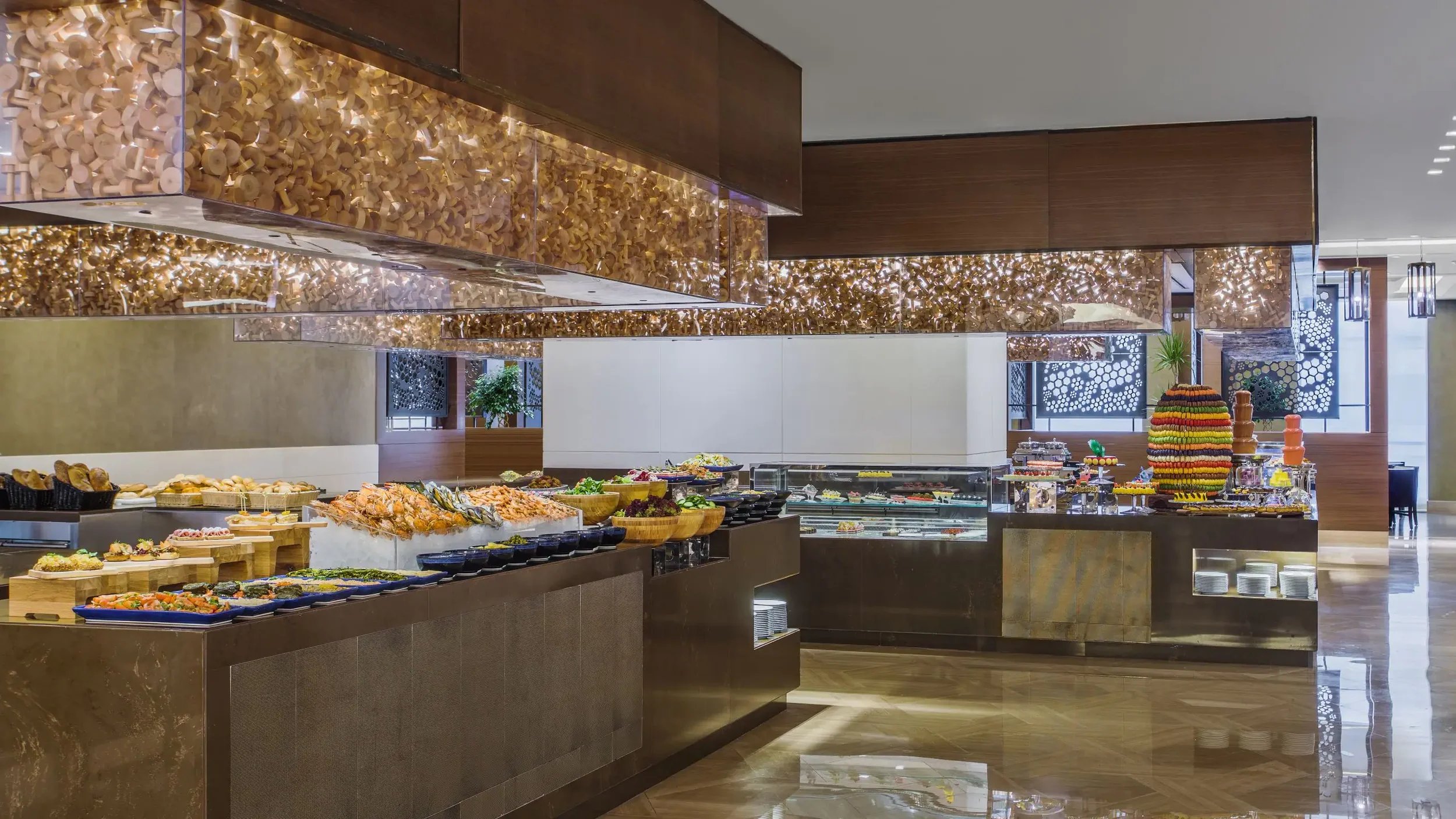 Hyatt-Regency-Makkah-P010-The-Oasis-Buffet.16x9.webp