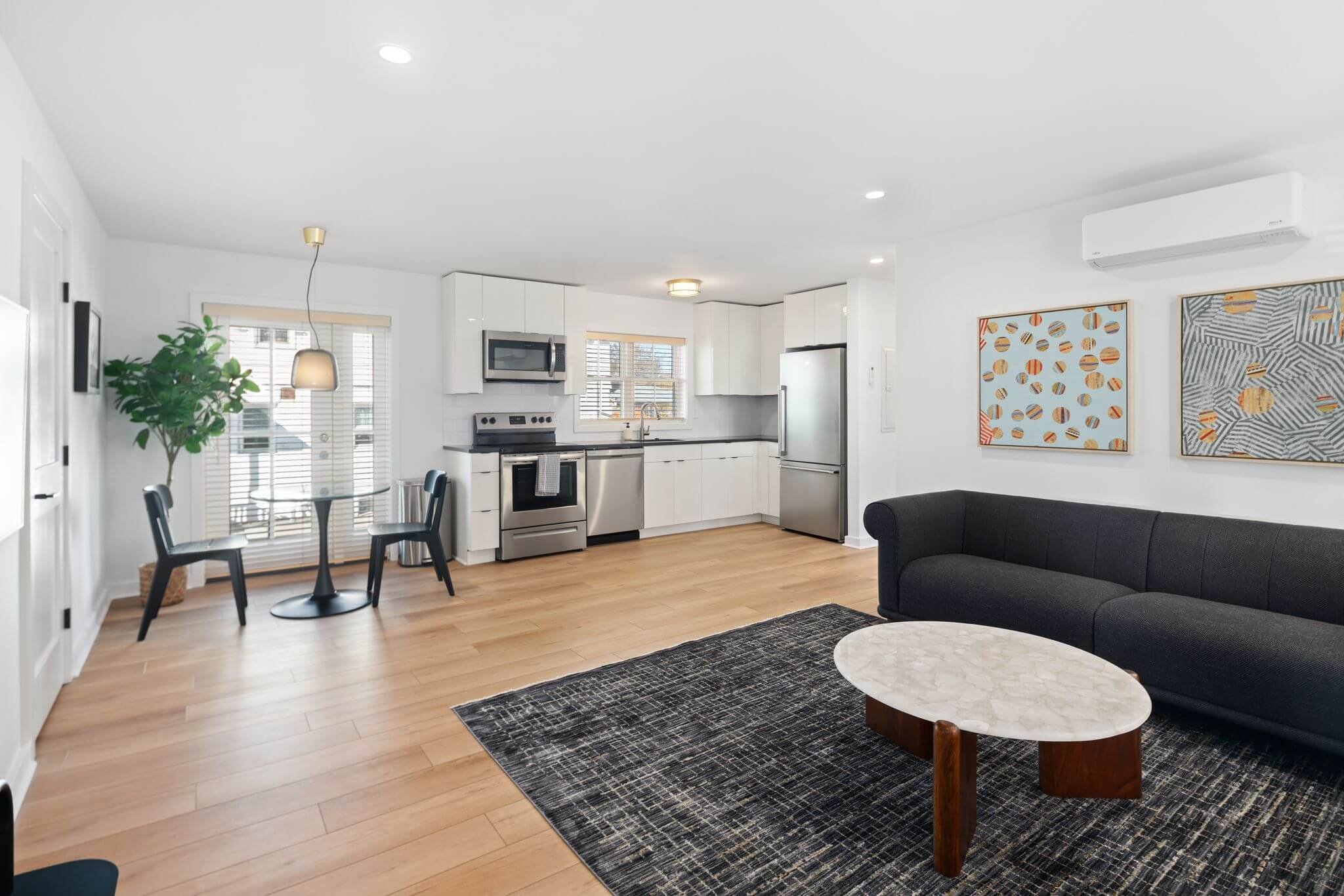 C_UnitA1_LivingRoom_01.jpg