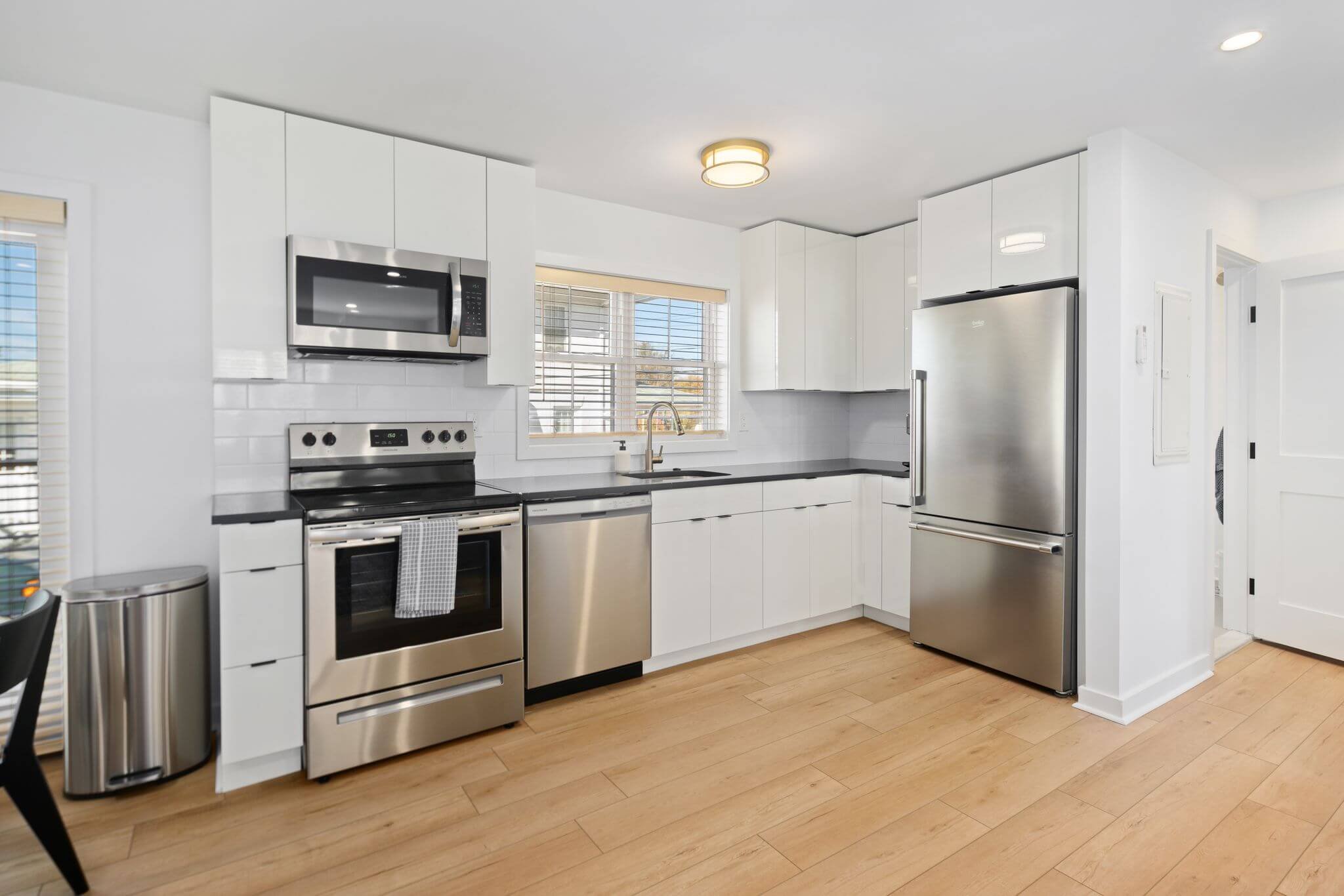 C_UnitA1_Kitchen_01.jpg