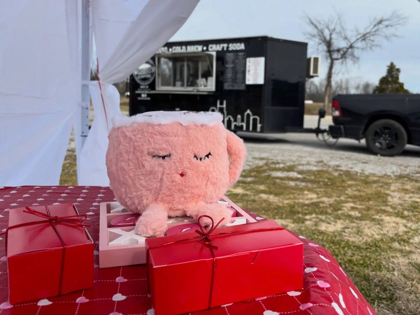 Be Mine at 109 was one for the books 💘
Valentine&rsquo;s Day done right.

Huge thanks to everyone who booked us &mdash; we had the best time serving y&rsquo;all and being part of your special day means so much to us. Thank you to @nirvanacandyco for