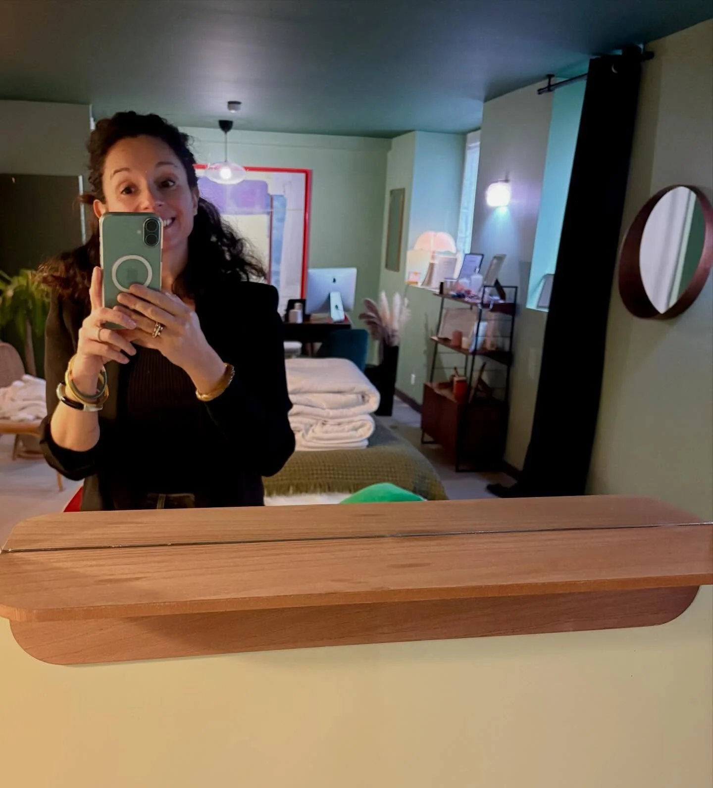 [WEEK-END] 

1 - massage facial au @amahotelbiarritz 
2 - go&ucirc;ter avec mon gar&ccedil;on &hearts;️ chez @coffee_ekia_biarritz 
3 - avec mon Valentin &agrave; @aquariumbiarritz 
4 - le super concept @48collagencafe &agrave; la @samaritaineparis 
