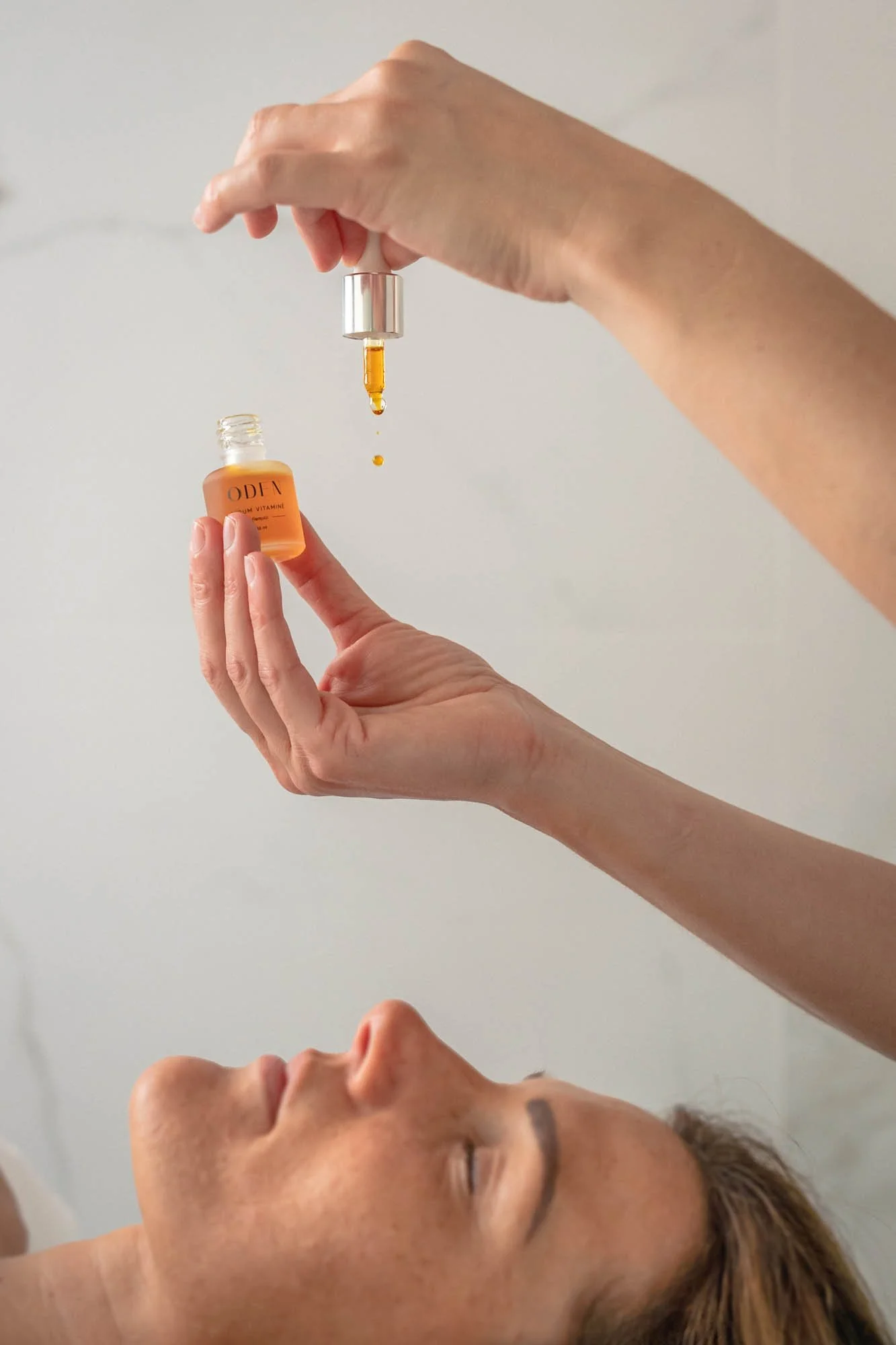 massage du visage kobido pour un visage détendu, un lâcher prise et une peau repulpé et lissée.