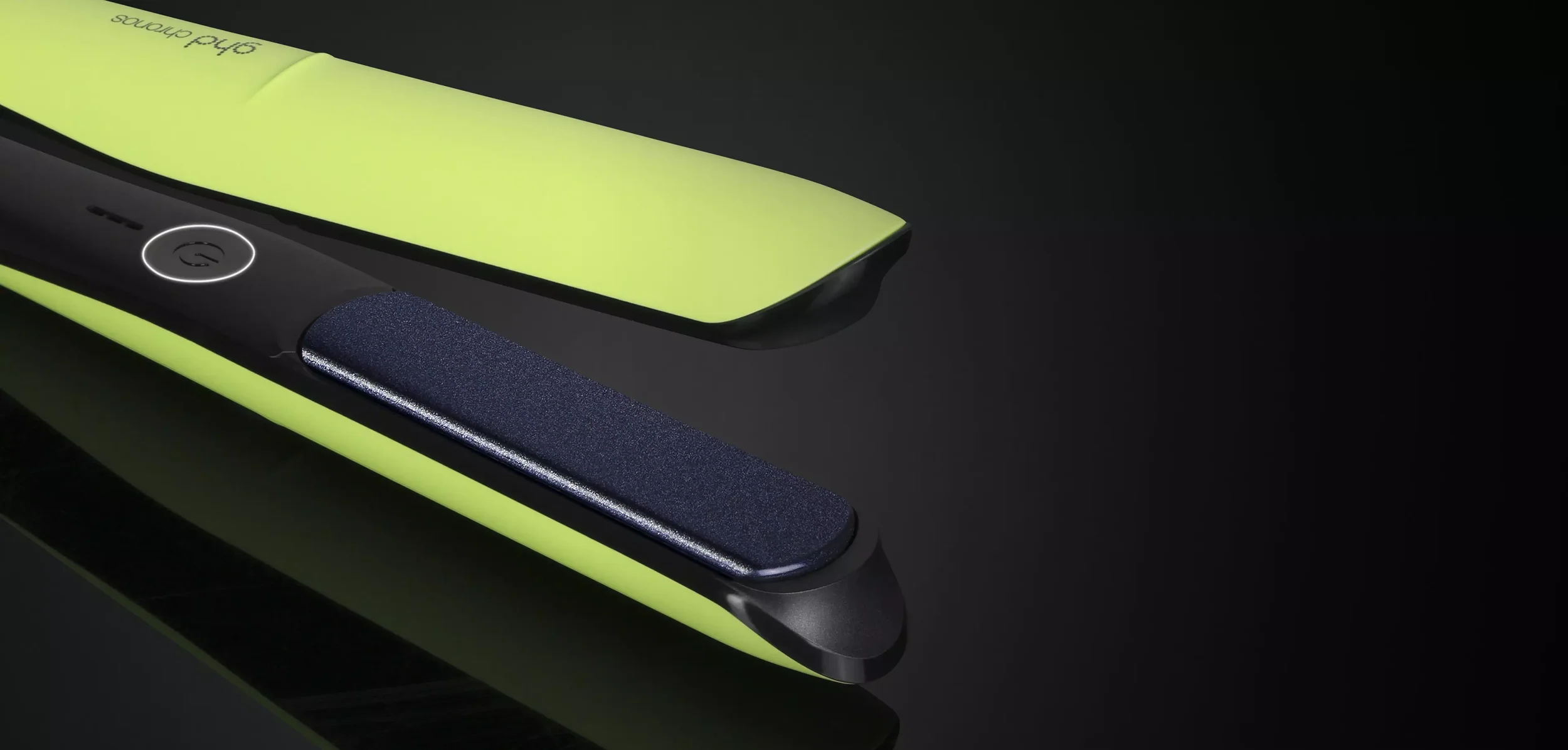 Lisseur vert de la marque ghd