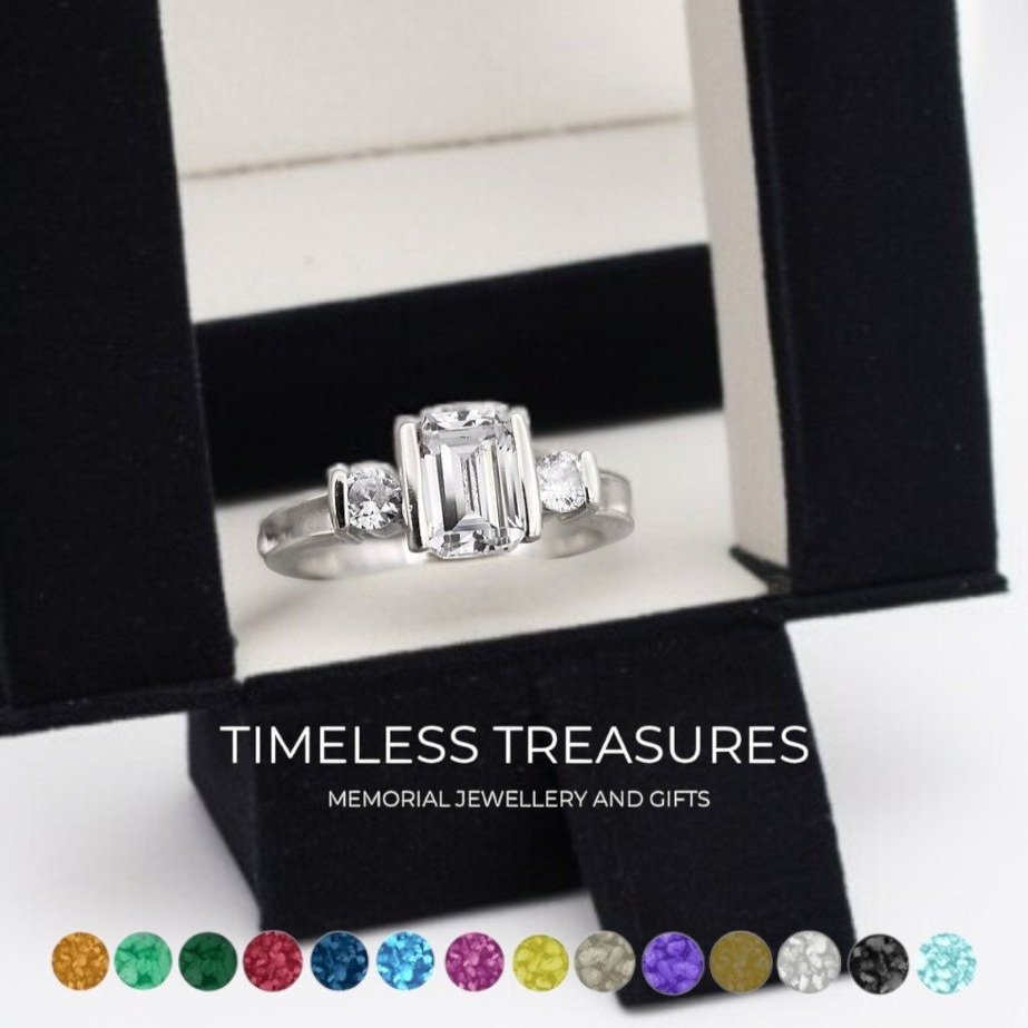 Oblong+Large+Gem-+Side+panel+ring-Photoroom.jpg