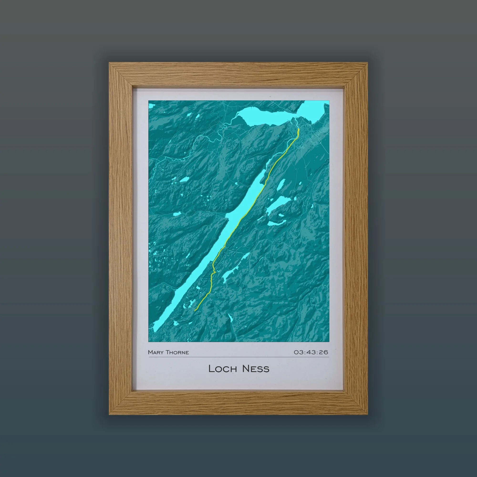 LOCHNESS-262-RG_SZ-A4_FR-O_MA.jpg